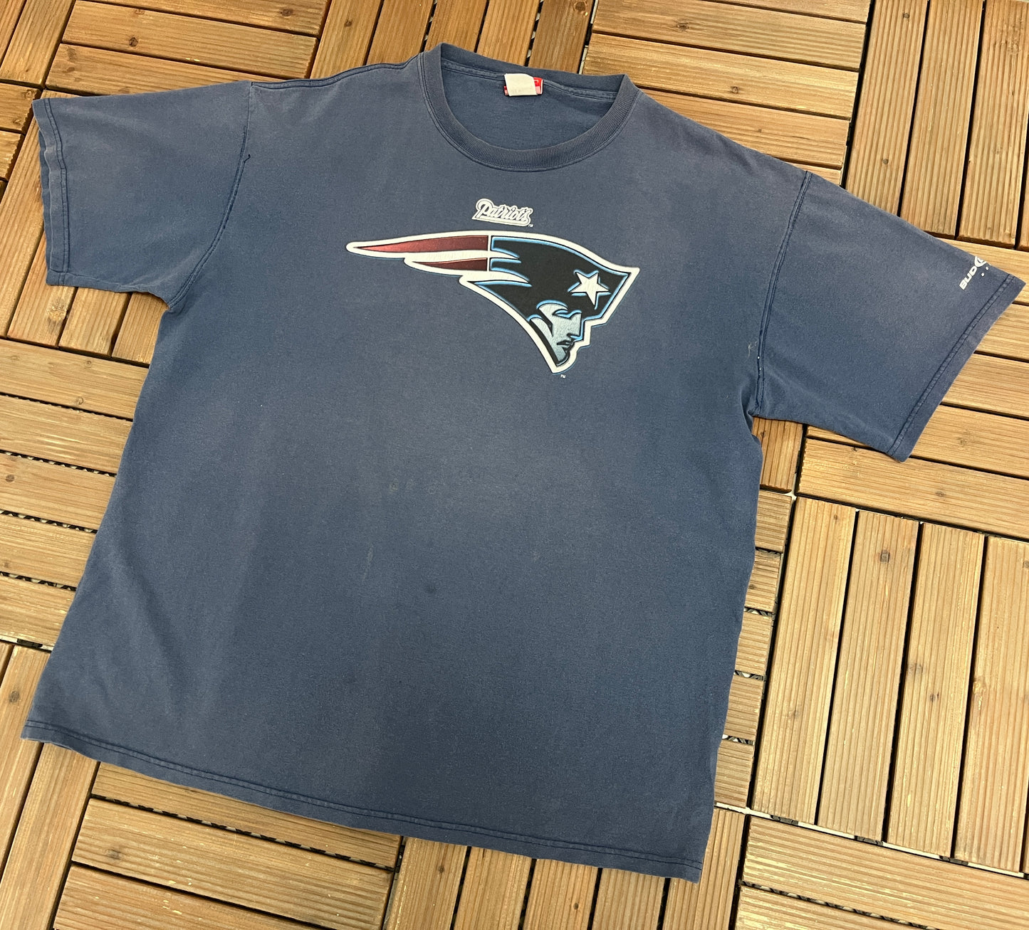 New England Patriots Graphic Tee | Size XX-Large | Vintage 2000s NFL Football Blue T-Shirt |
