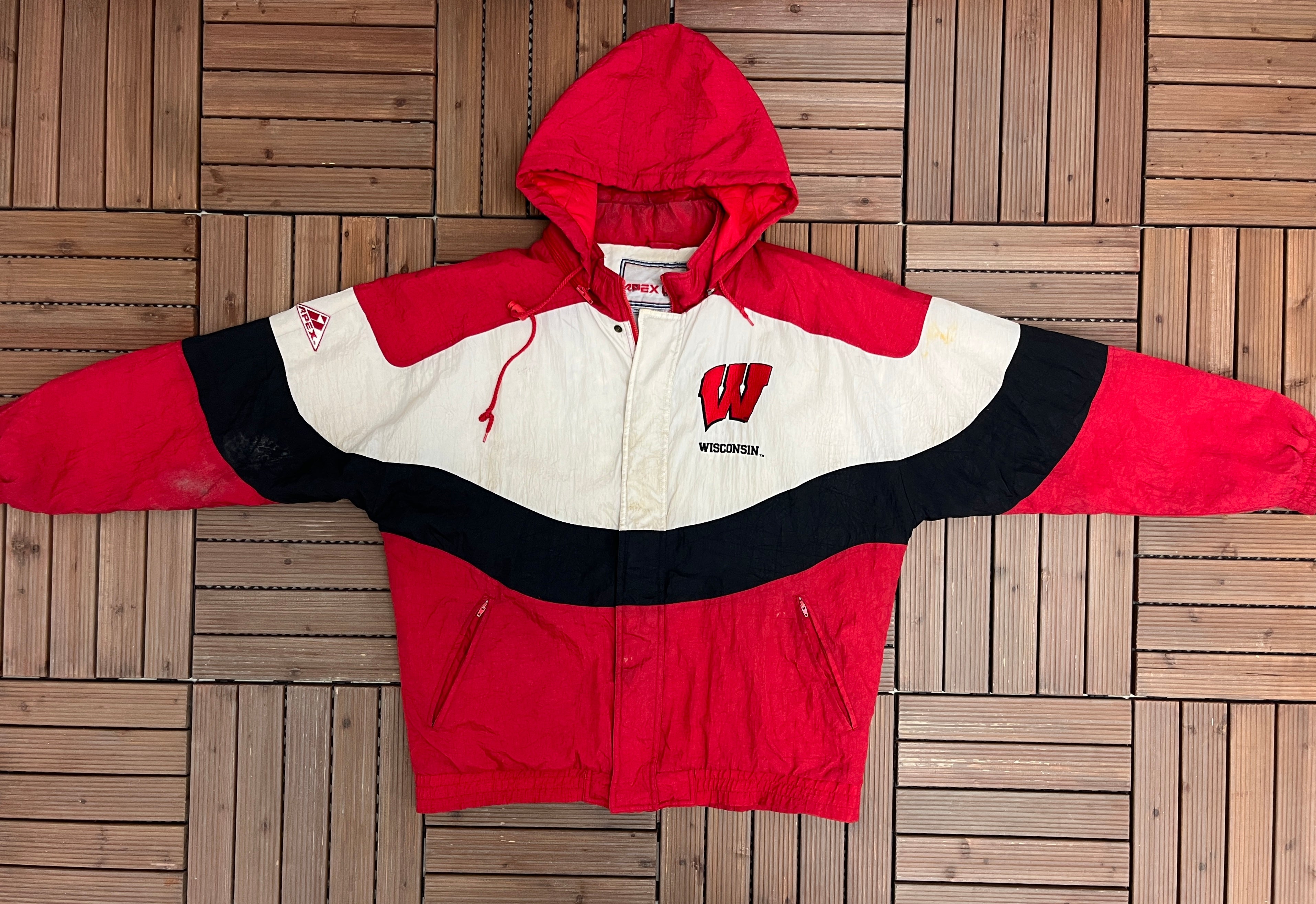 Hotsell Vintage Wisconsin Badger Red Puffer Coat