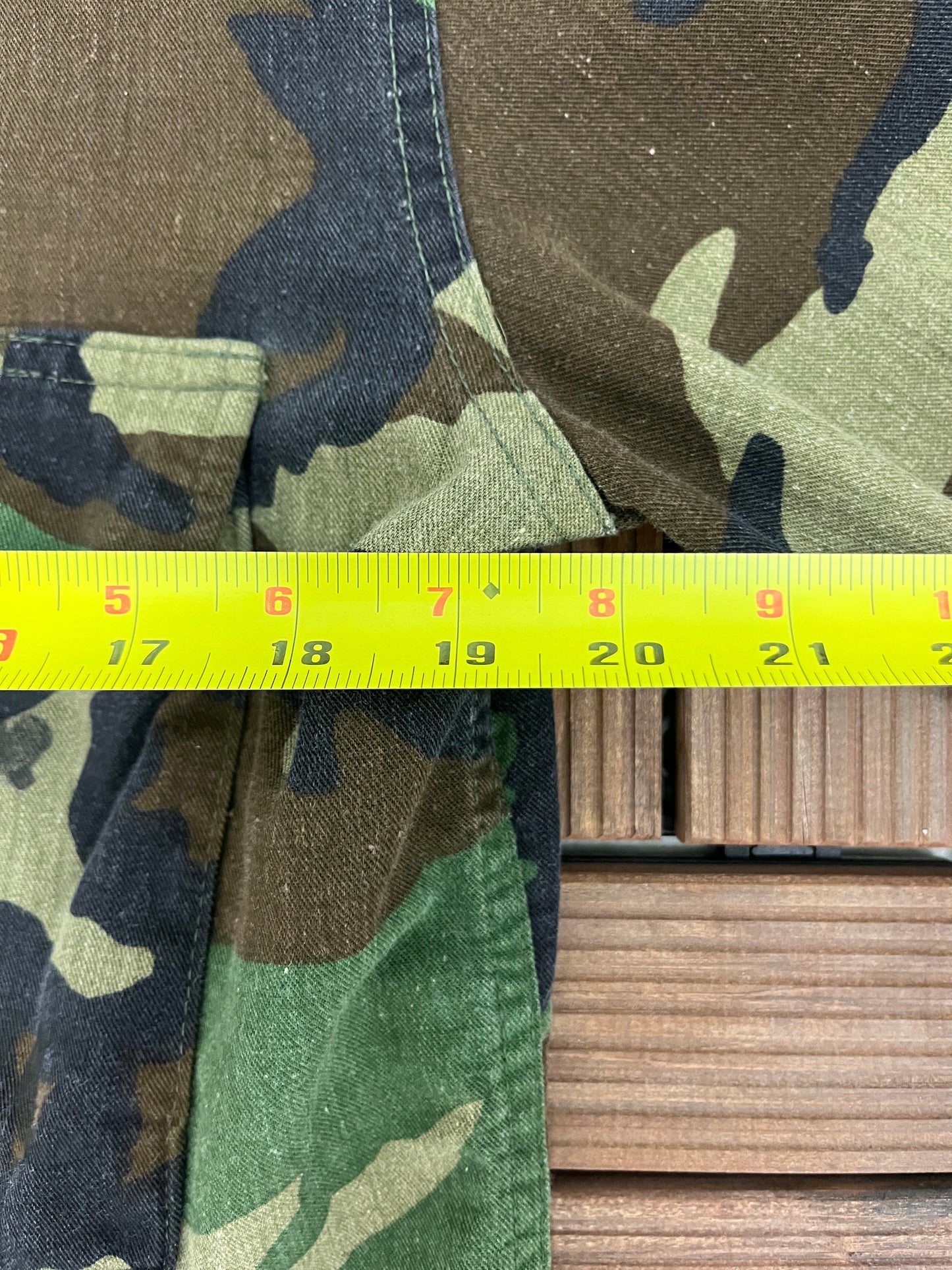 US-10 Camouflage Military Army Button Down | Size Small | Vintage 1990s Military Green Camo Long Sleeve Shirt | Free Shipping to USA |