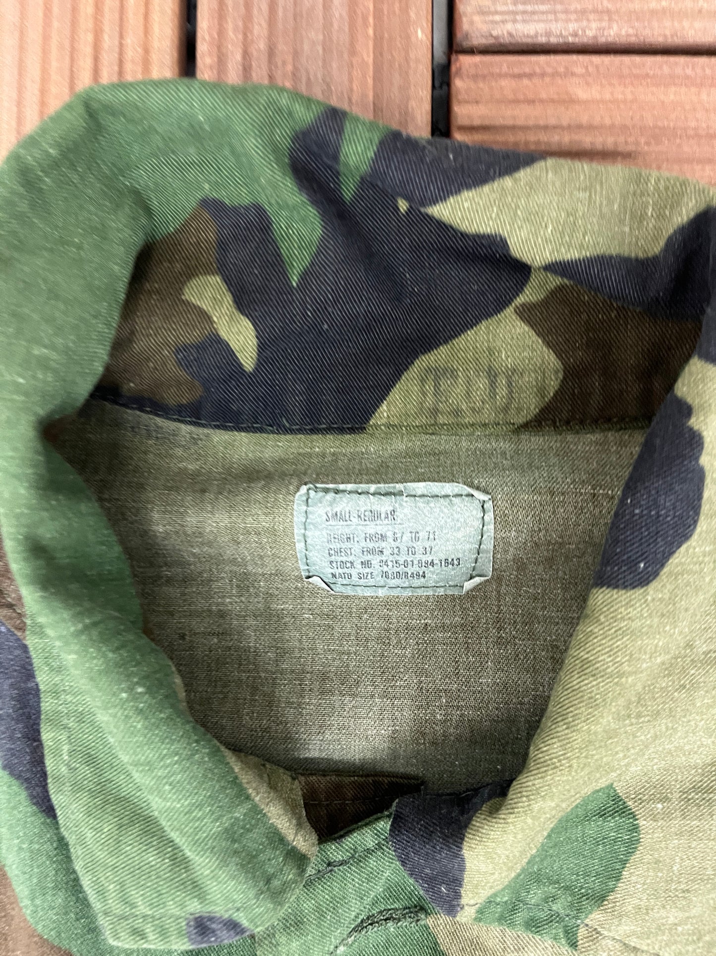 US-10 Camouflage Military Army Button Down | Size Small | Vintage 1990s Military Green Camo Long Sleeve Shirt | Free Shipping to USA |