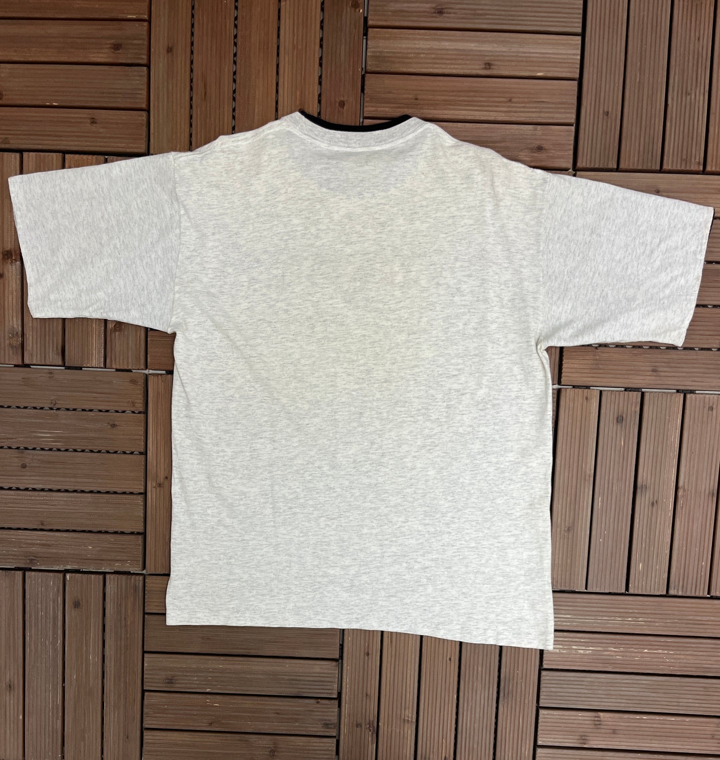 Waikiki, Hawaii Embroidered Graphic Tee | Size Large | Vintage 1990s Single Stitch Layered Grey T-Shirt |