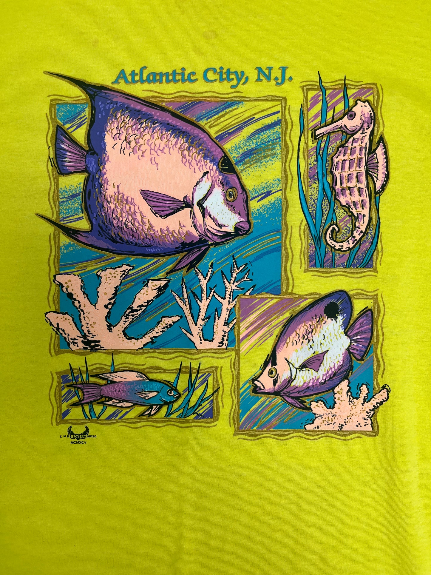 Atlantic City, New Jersey Graphic Tee | Size Large | Vintage 1990s Tourist Promotional Yellow T-Shirt |