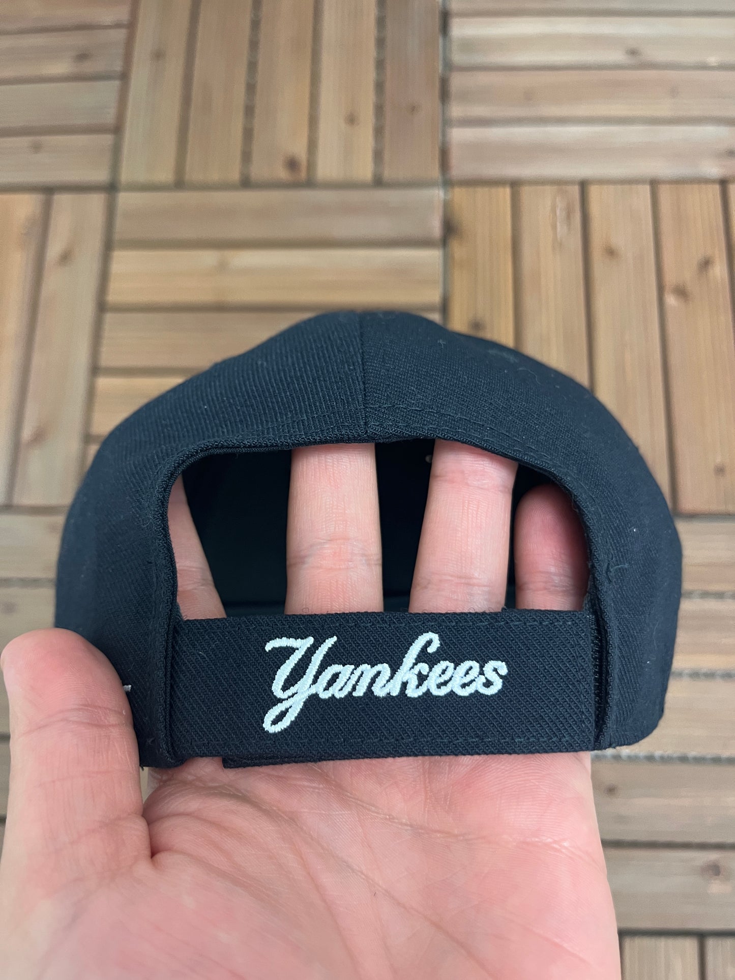 New York Yankees Nike Embroidered Graphic Hat | Adjustable With Strap Back | Vintage 2000s MLB Baseball Blue Cap | Free Shipping to USA |