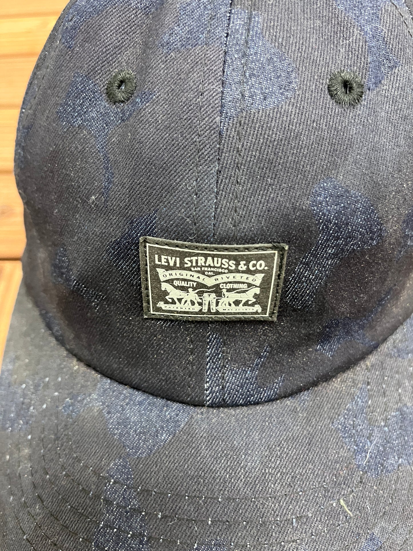 Levi Strauss & Co Patch Graphic Hat | Adjustable With Snap Back | Vintage 2000s Pattern Black Branded Cap | Free Shipping to America |