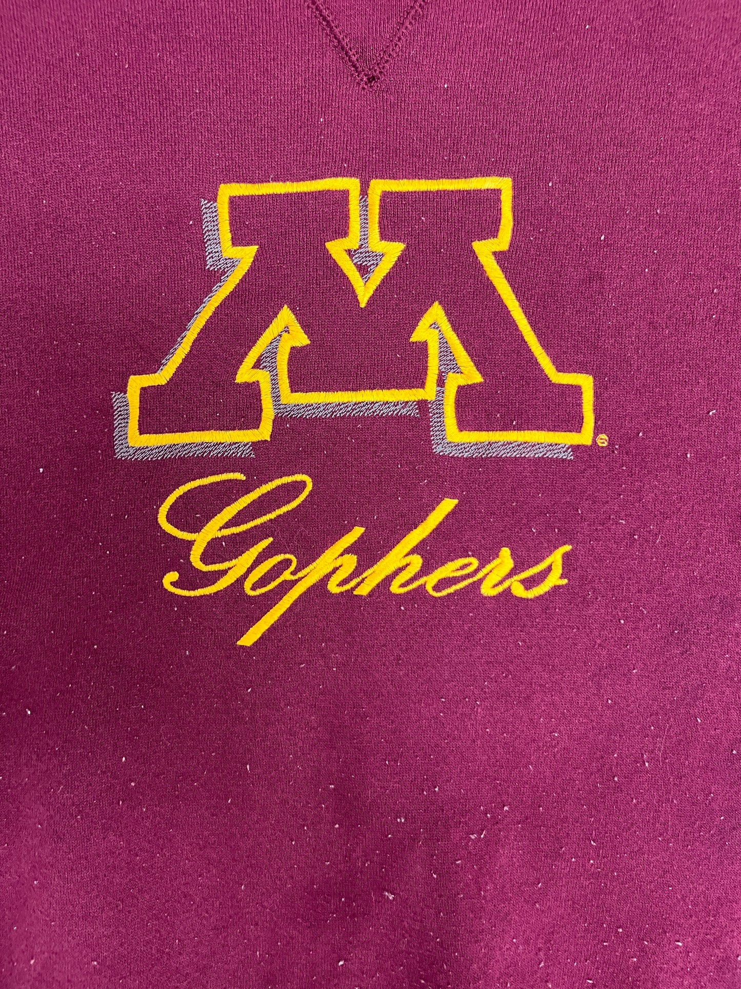 Minnesota Golden Gophers Embroidered Graphic Crewneck | Size X-Large | Vintage 1990s College Football Red Sweater |