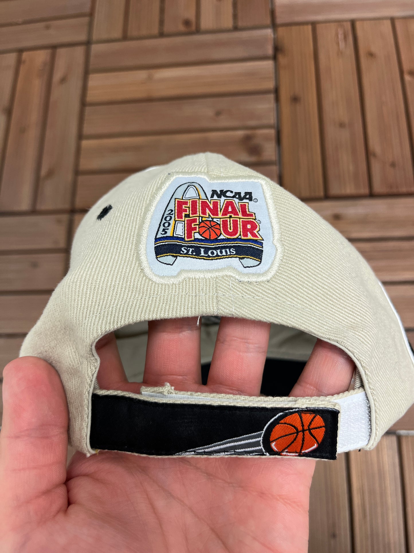 Louisville Cardinals Final Four 2005 Embroidered Hat | Strap Back Adjustable | Vintage 2000s College Beige Cap | Free Shipping to USA |