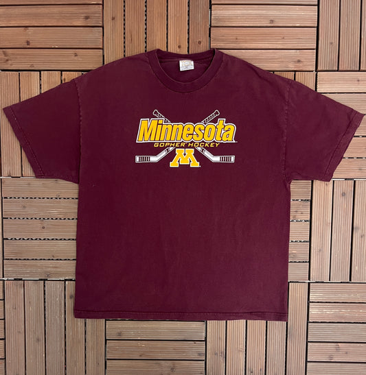 Minnesota Golden Gophers Hockey Graphic Tee | Size XX-Large | Vintage 2000s College Sports Red T-Shirt |