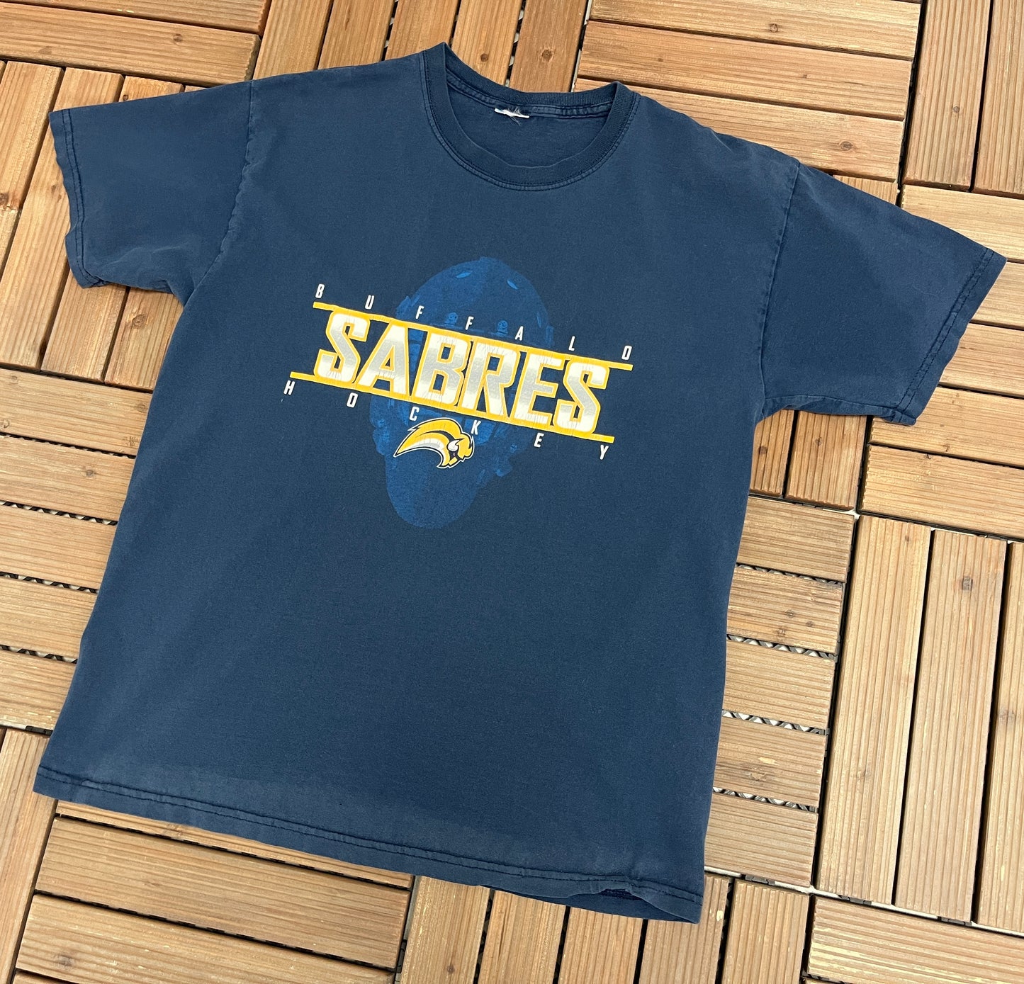 Buffalo Sabres Hockey Graphic Tee | Size Large | Vintage 2000s NHL Hockey Blue T-Shirt |