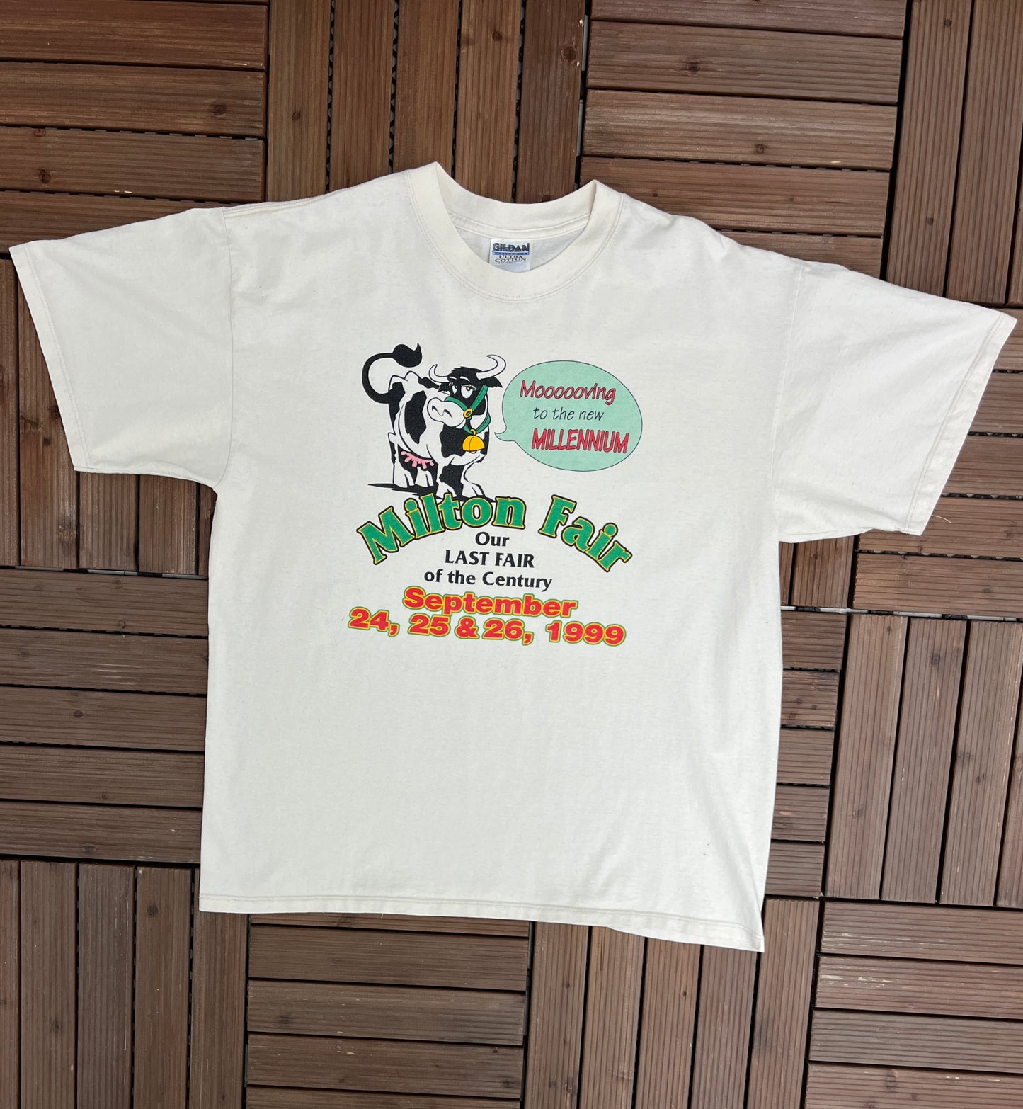 Milton Fair Last Of The Century Graphic Tee | Size X-Large | Vintage 1990s Promotional Tourist White T-Shirt | Free Shipping to USA |