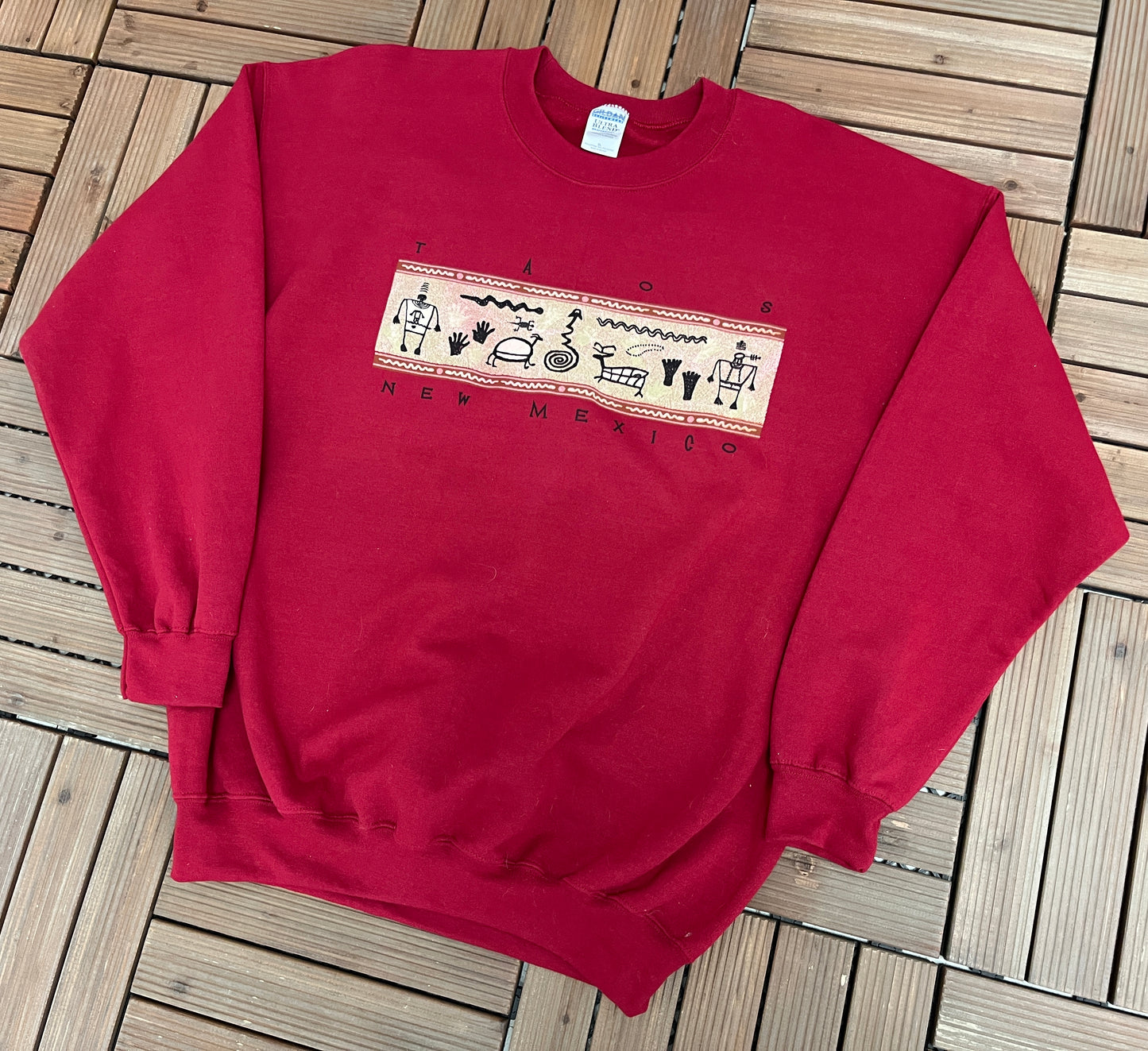 Taos, New Mexico Graphic Crewneck | Size X-Large | Vintage 2000s Tourist Promotional Red Sweater | Free Shipping to USA |