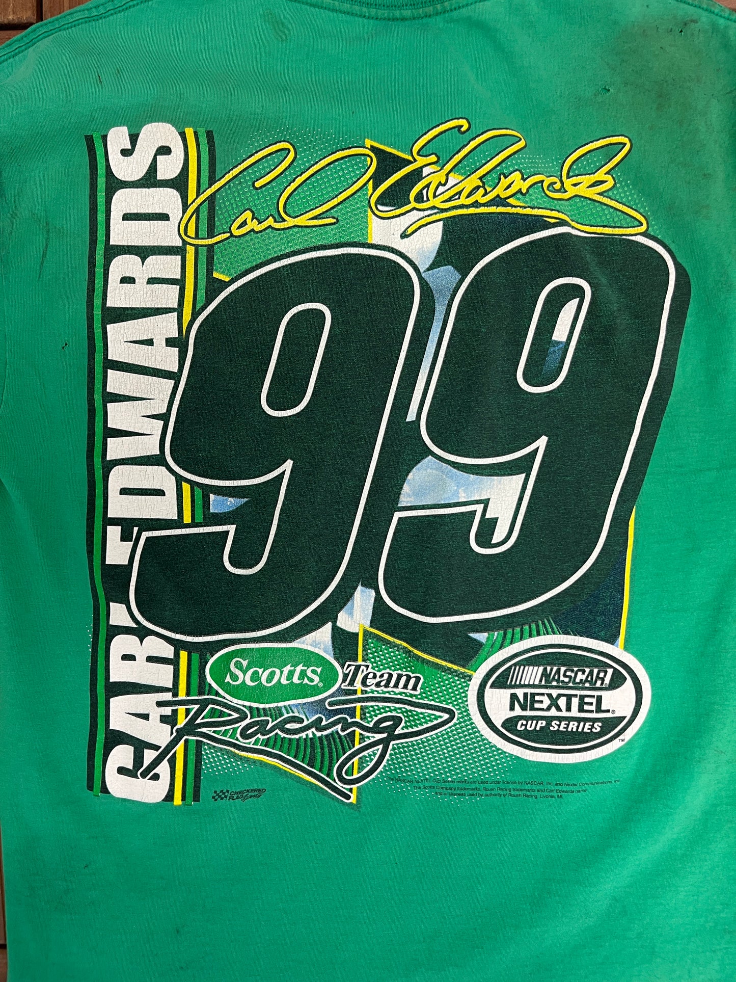 Carl Edwards Scotts Team Racing NASCAR Racing Graphic Tee | Size Large | Vintage 2000s Racing Green T-Shirt |