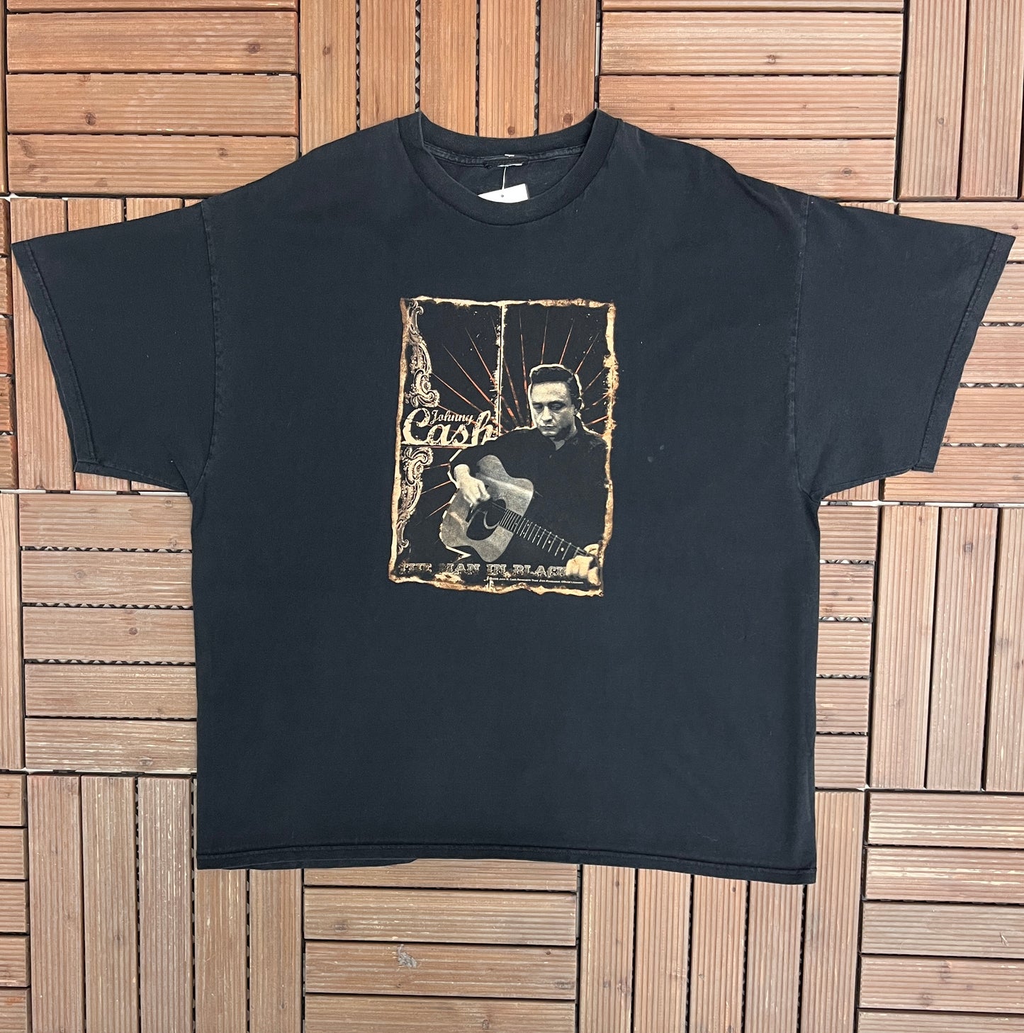 Johnny Cash The Man In Black Graphic Tee | Size XX-Large | Vintage 2000s Rock & Roll Black T-Shirt |