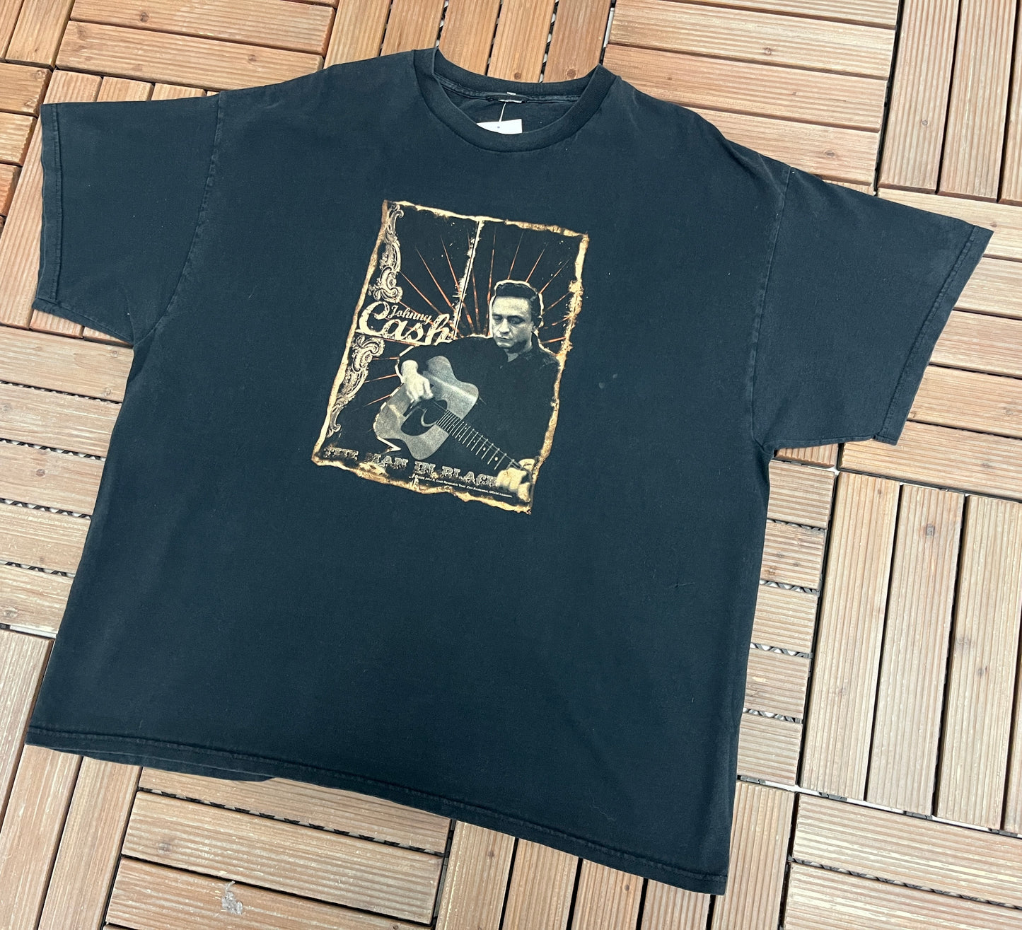 Johnny Cash The Man In Black Graphic Tee | Size XX-Large | Vintage 2000s Rock & Roll Black T-Shirt |