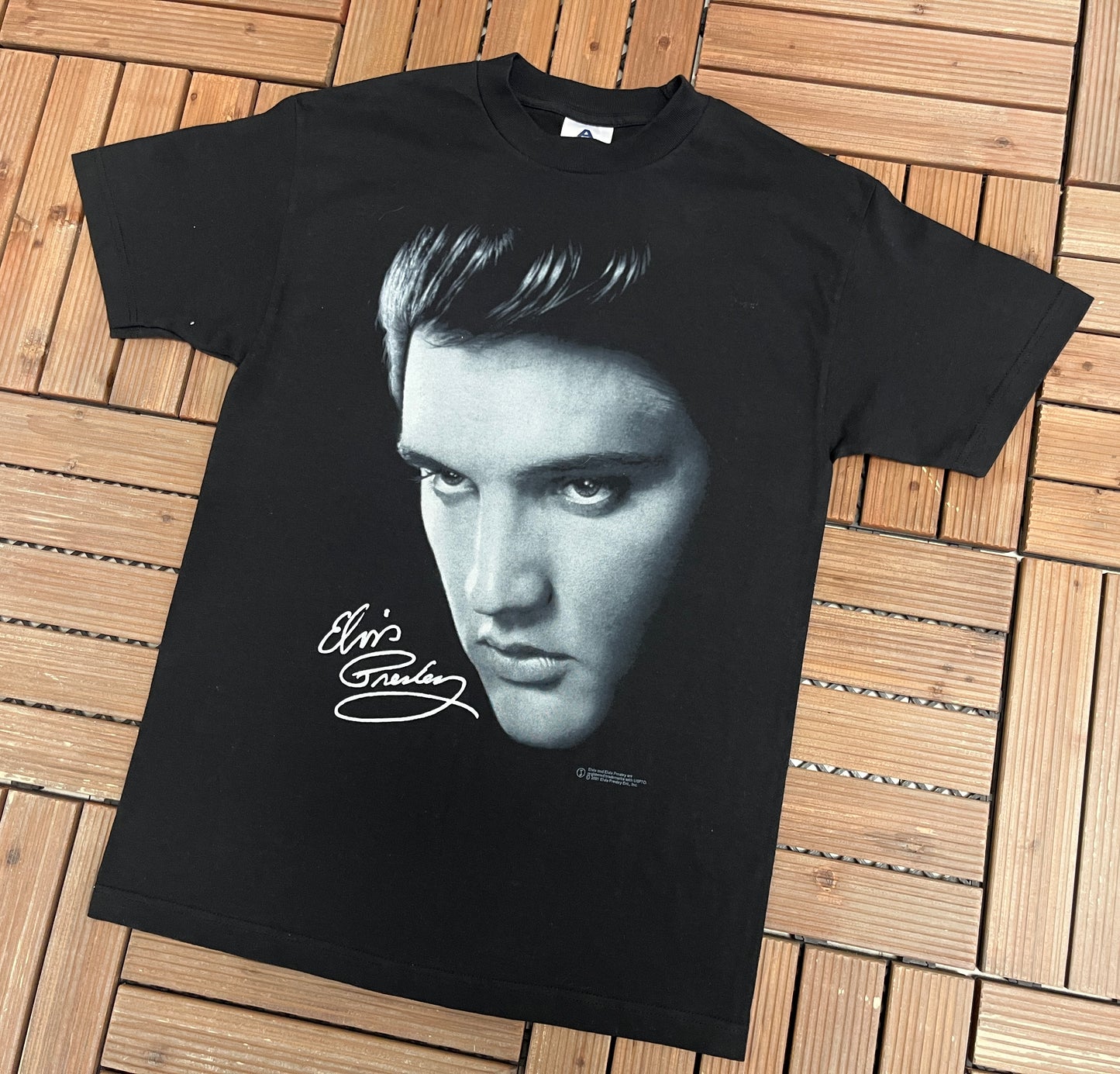 Elvis Presley Graphic Tee | Size Medium | Vintage 2000s King of Rock and Roll Black T-Shirt |