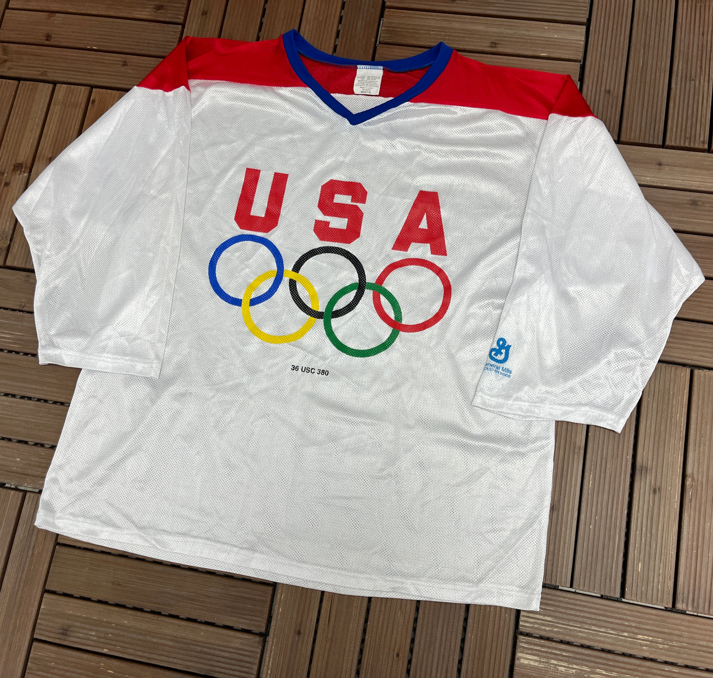 United States Olympics Graphic Hockey Jersey | Size X-Large | Vintage 1990s Mesh White Jersey |