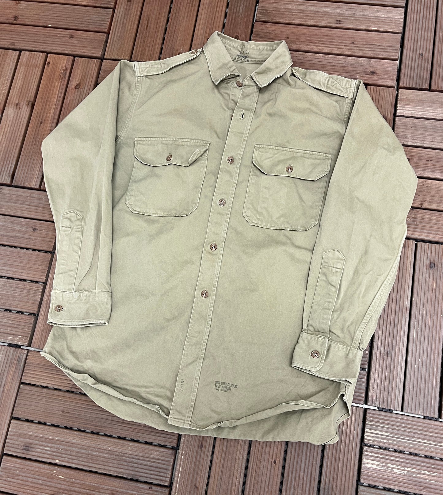 Light Green Military Army Button Down | Size Large | Vintage 1990s Military Green Long Sleeve Shirt |