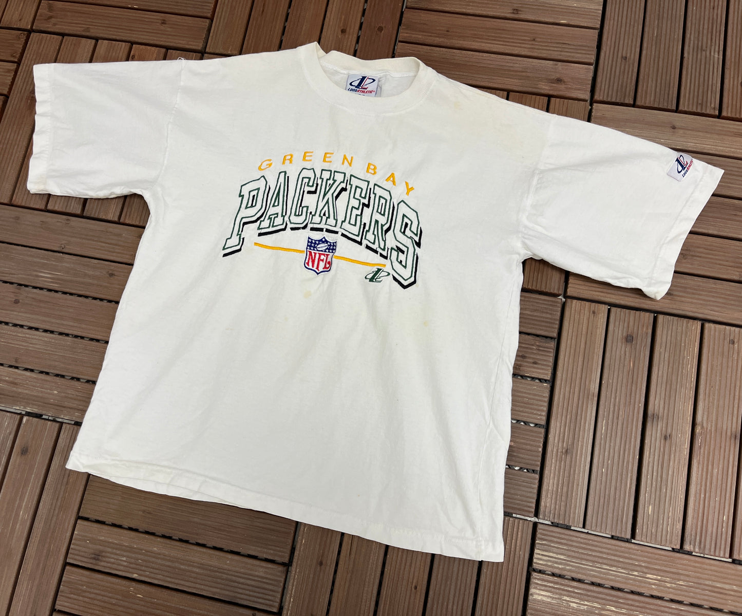 Green Bay Packers Embroidered Graphic Tee | Size Large | Vintage 1990s NFL Football White T-Shirt |