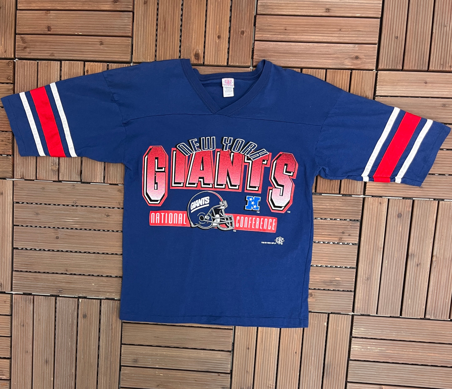 New York Giants Graphic Tee | Size Medium | Vintage 1990s Single Stitch Blue Half Sleeve T-Shirt | Made in USA | Free Shipping to USA |
