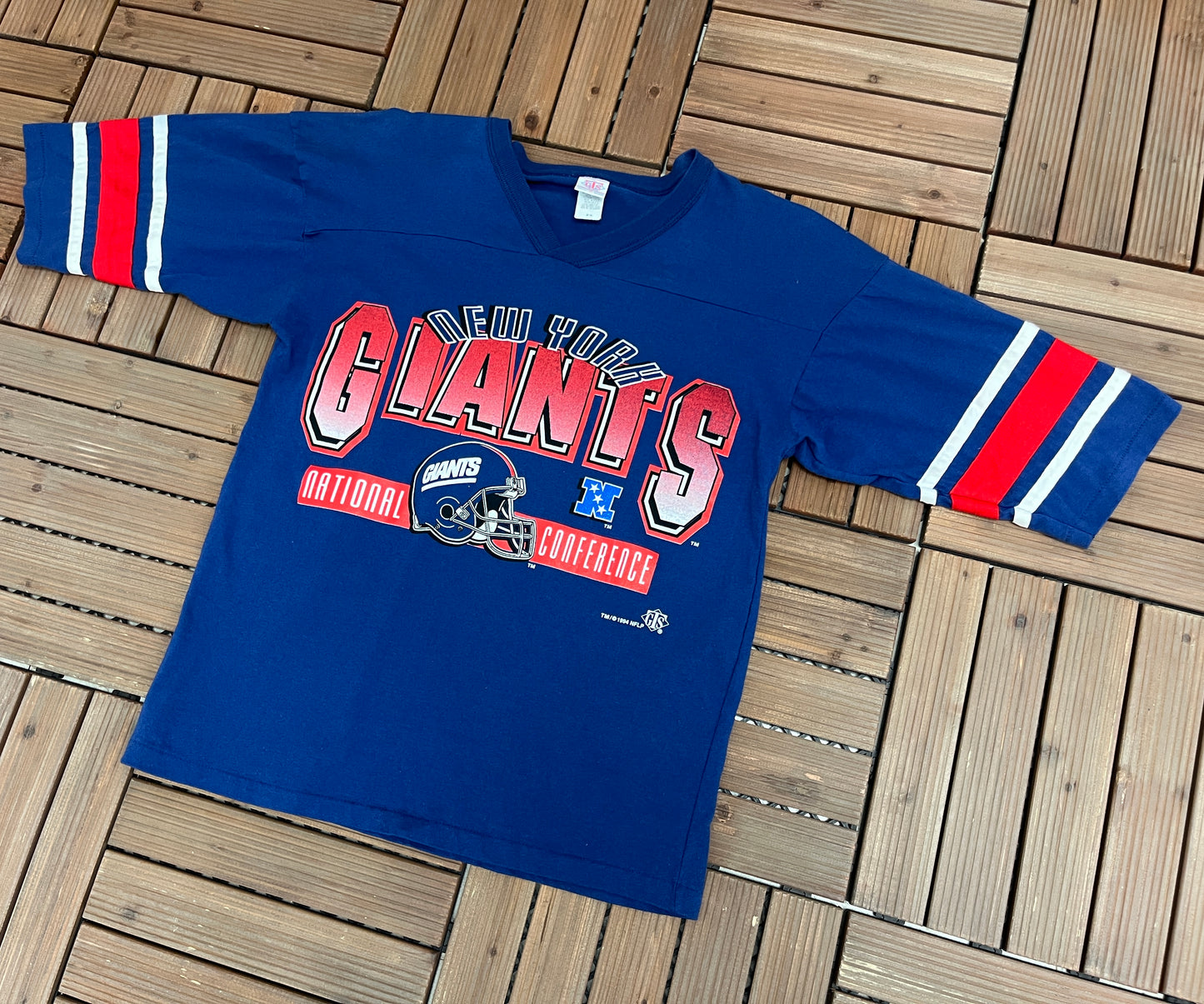New York Giants Graphic Tee | Size Medium | Vintage 1990s Single Stitch Blue Half Sleeve T-Shirt | Made in USA | Free Shipping to USA |