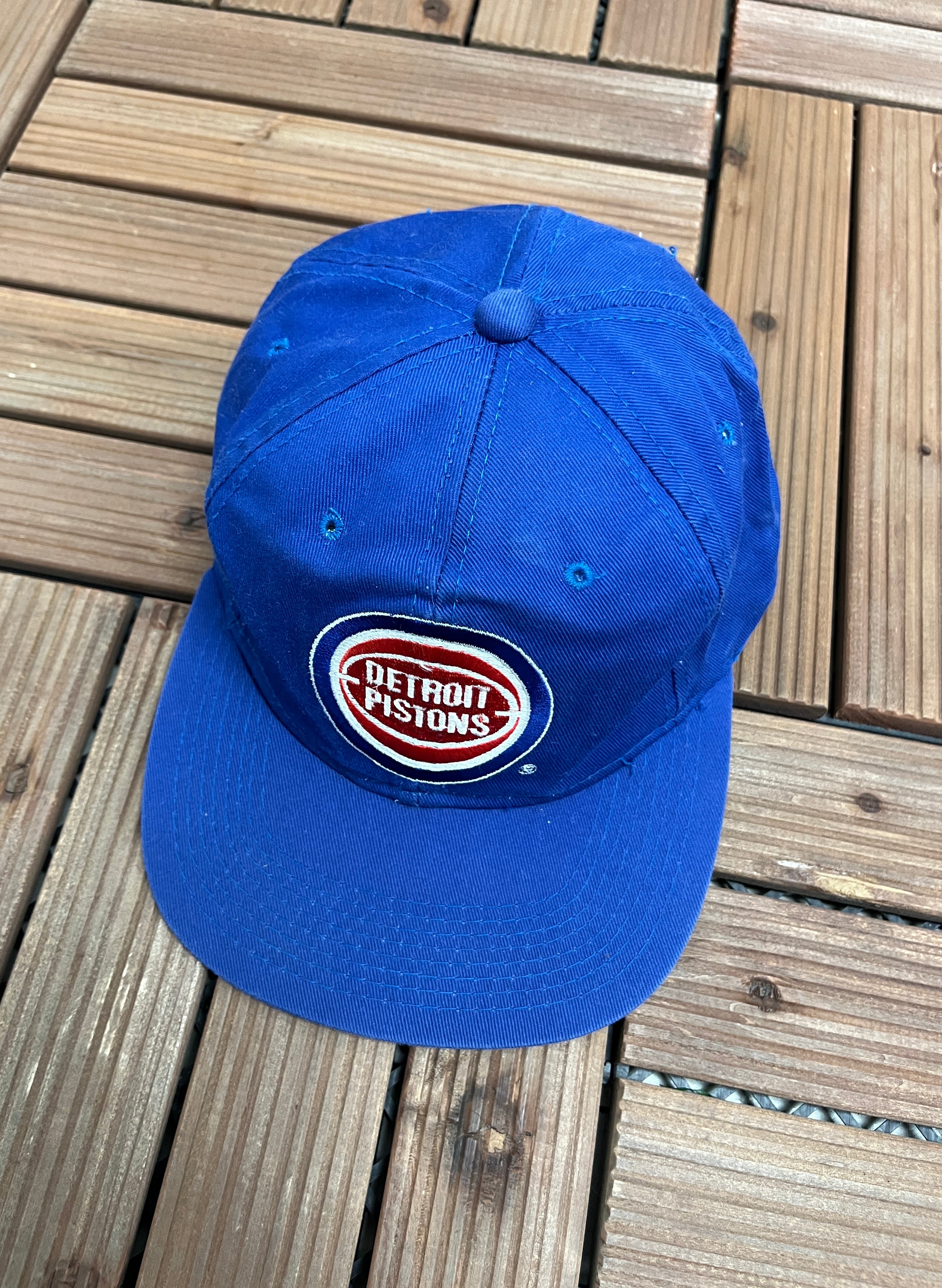 Detroit Pistons Graphic Hat | Snap Back | Vintage 1990s NBA