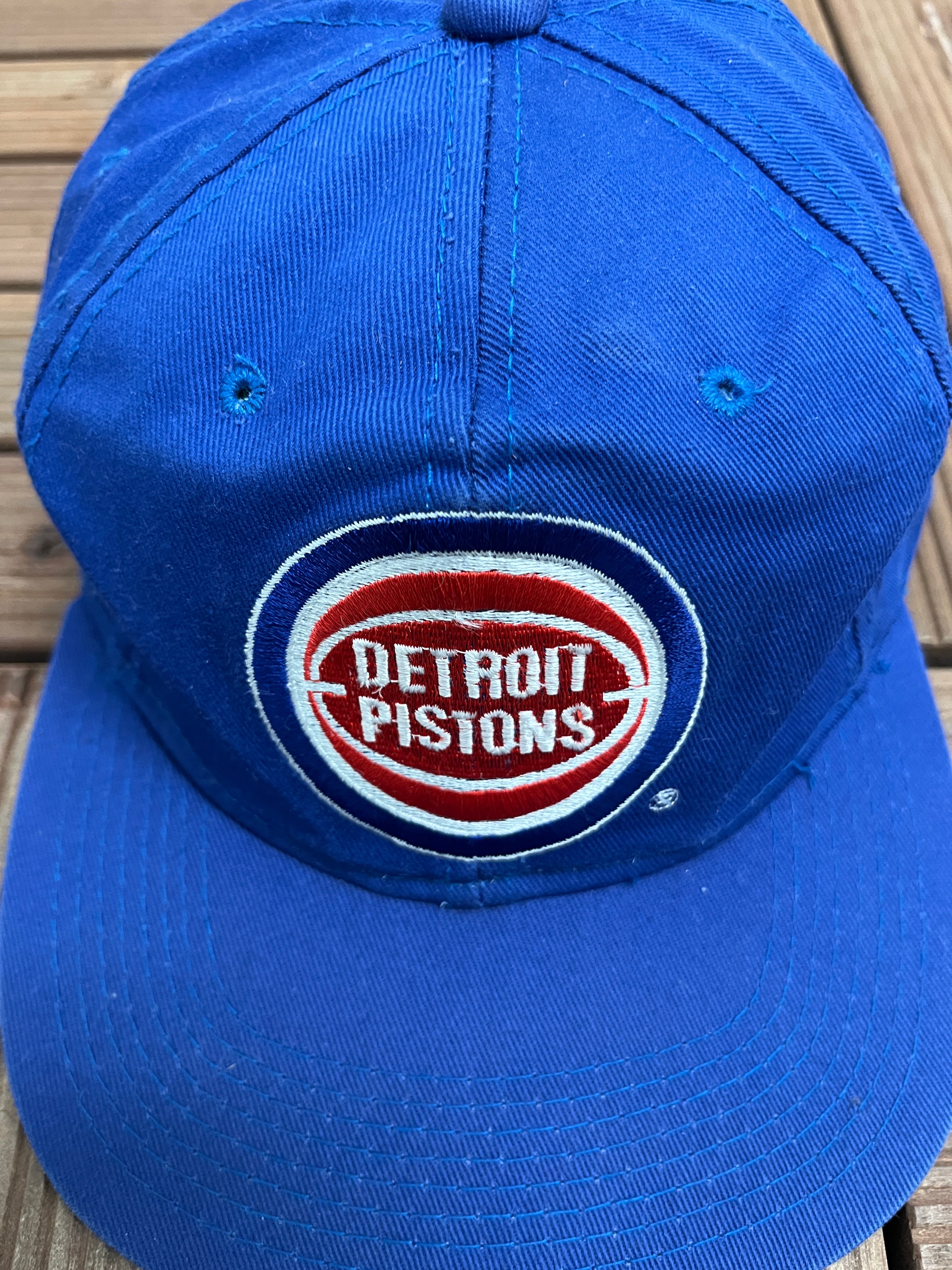 Detroit Pistons Graphic Hat | Snap Back | Vintage 1990s NBA