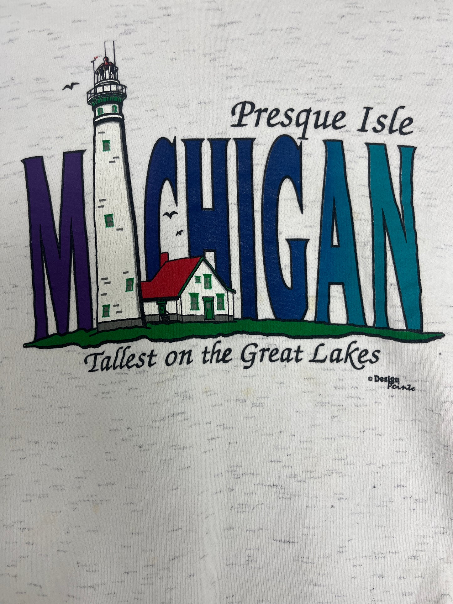 Presque Isle, Michigan Graphic Crewneck | Size Medium | Vintage 1990s Tourist Grey Sweater |