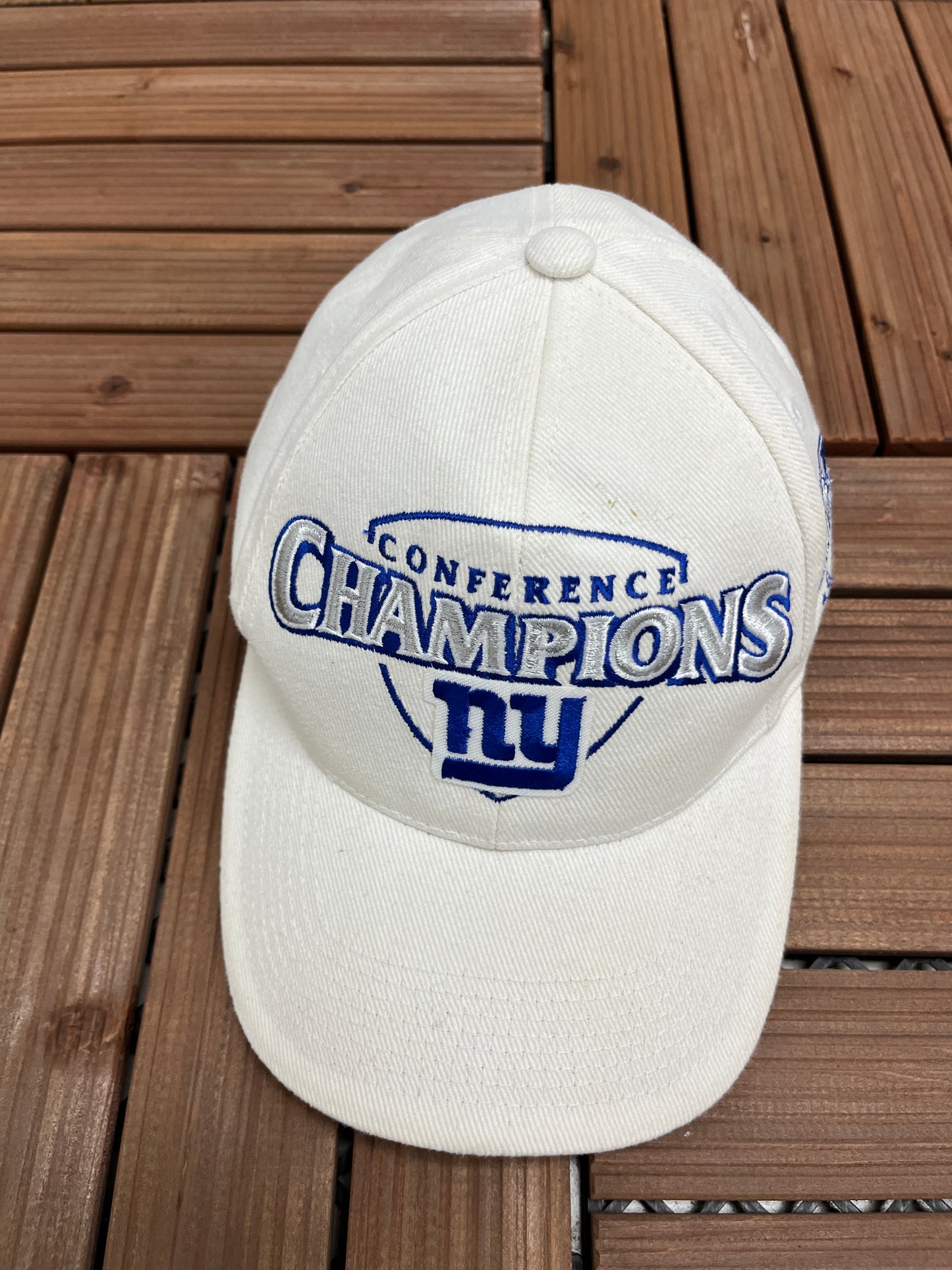 New York Giants Conference Champions Graphic Hat | Strap Back | Vintage 2000s NFL Football White Cap | Free Shipping to USA |