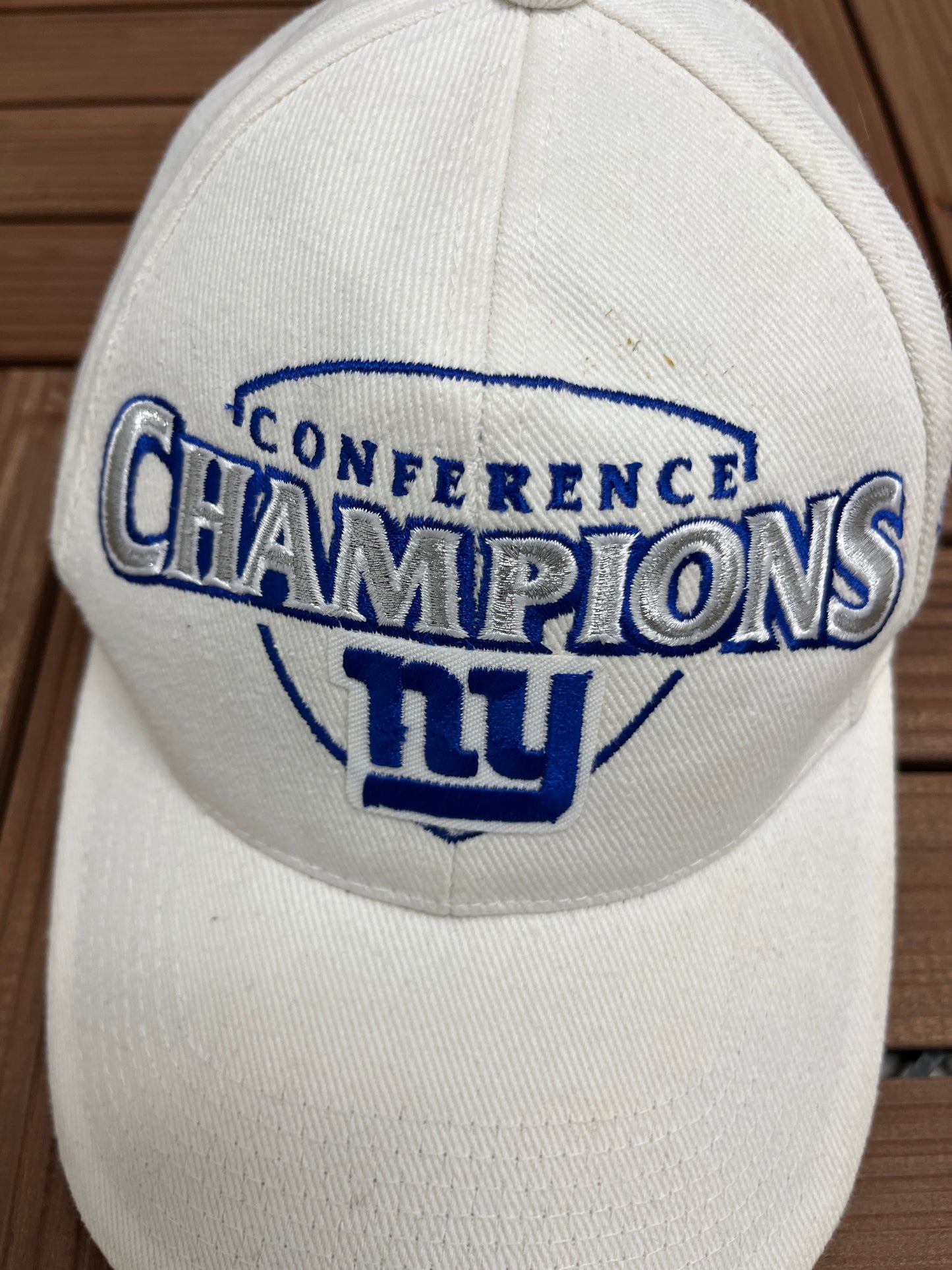 New York Giants Conference Champions Graphic Hat | Strap Back | Vintage 2000s NFL Football White Cap | Free Shipping to USA |