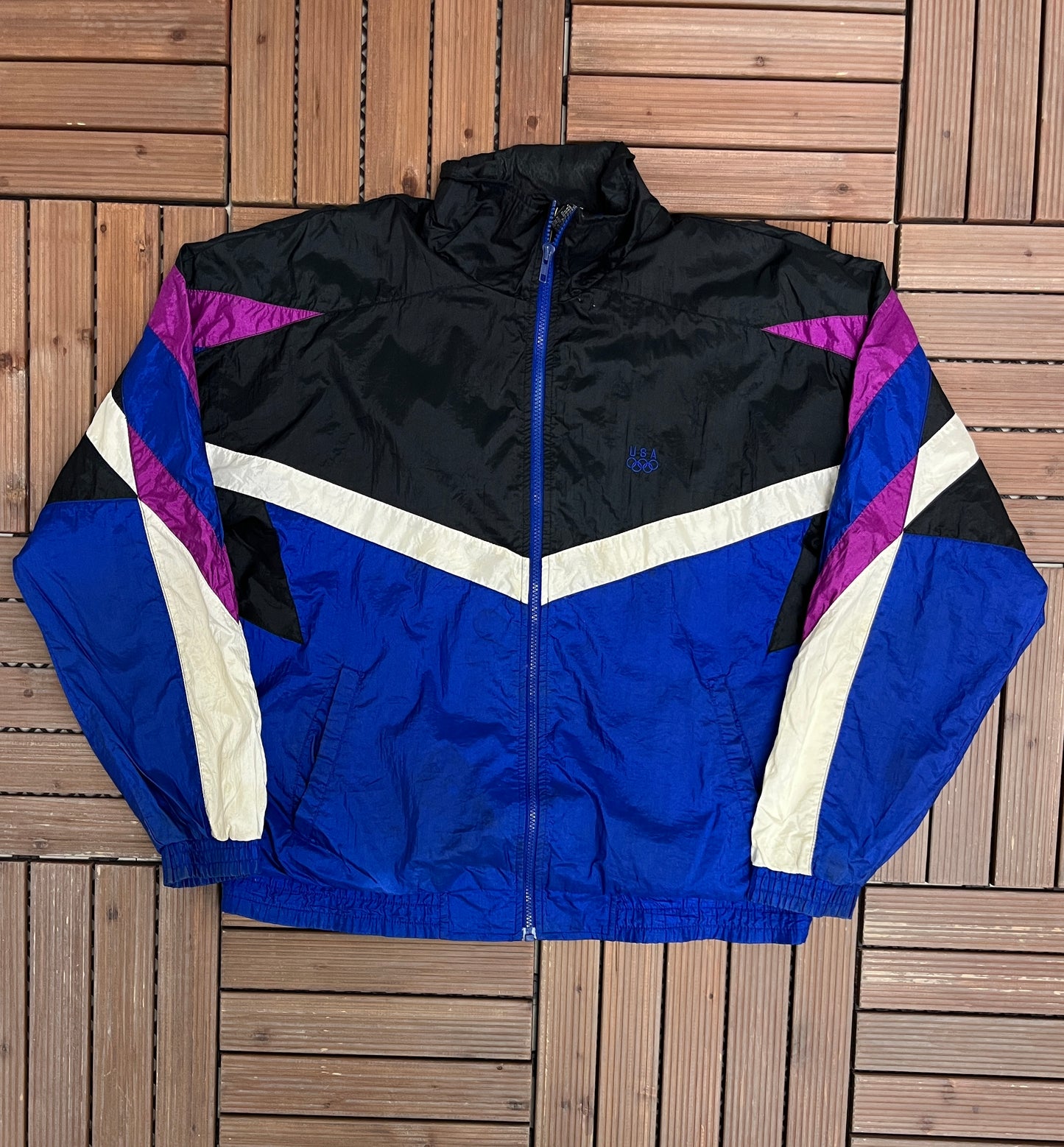 Atlanta Olympics 1996 Graphic Windbreaker | Size Medium | Vintage 1990s Promotional Black Windbreaker |