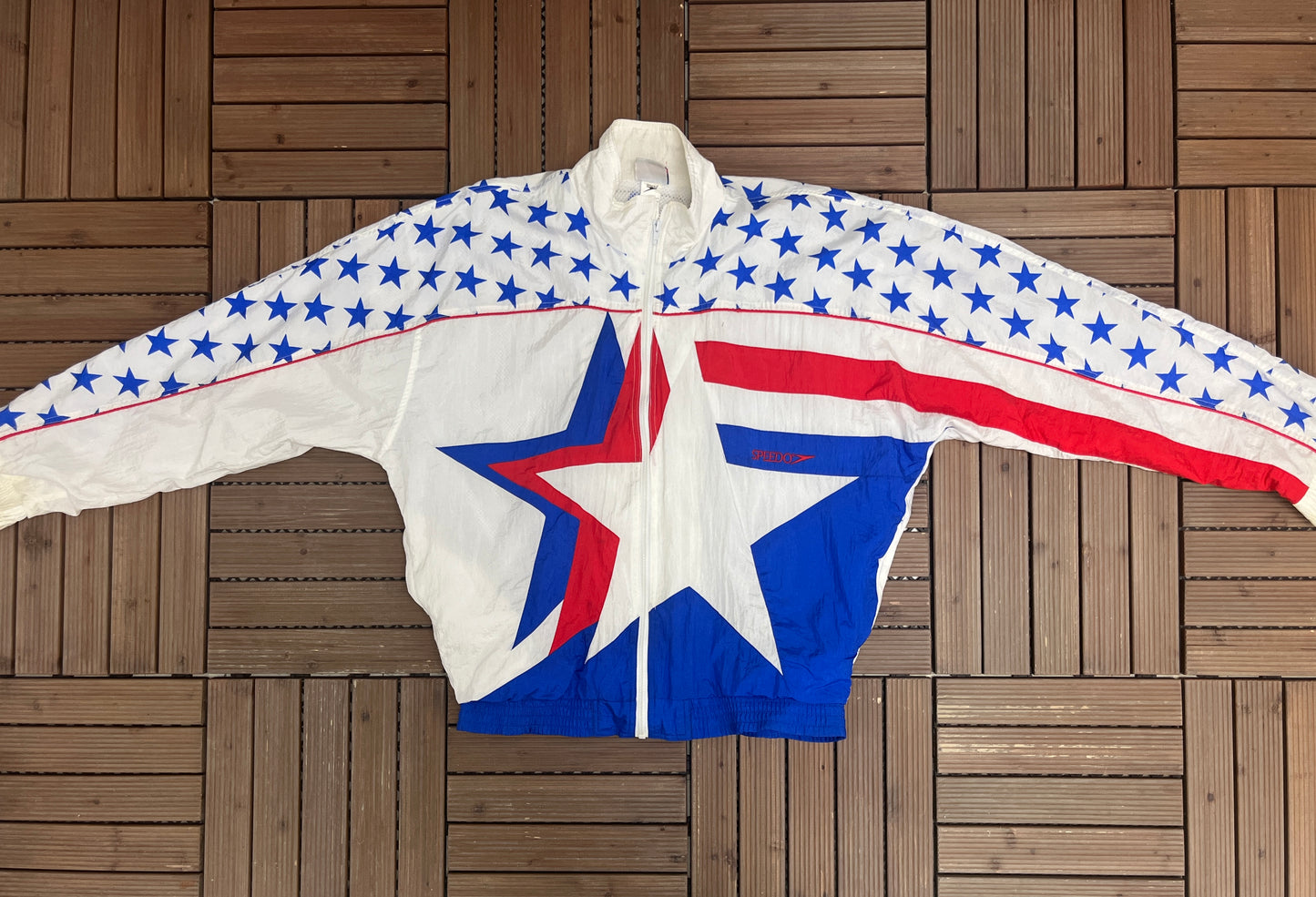 United States of America Speedo Graphic Windbreaker | Size Medium | Vintage 1990s Promotional White Windbreaker |