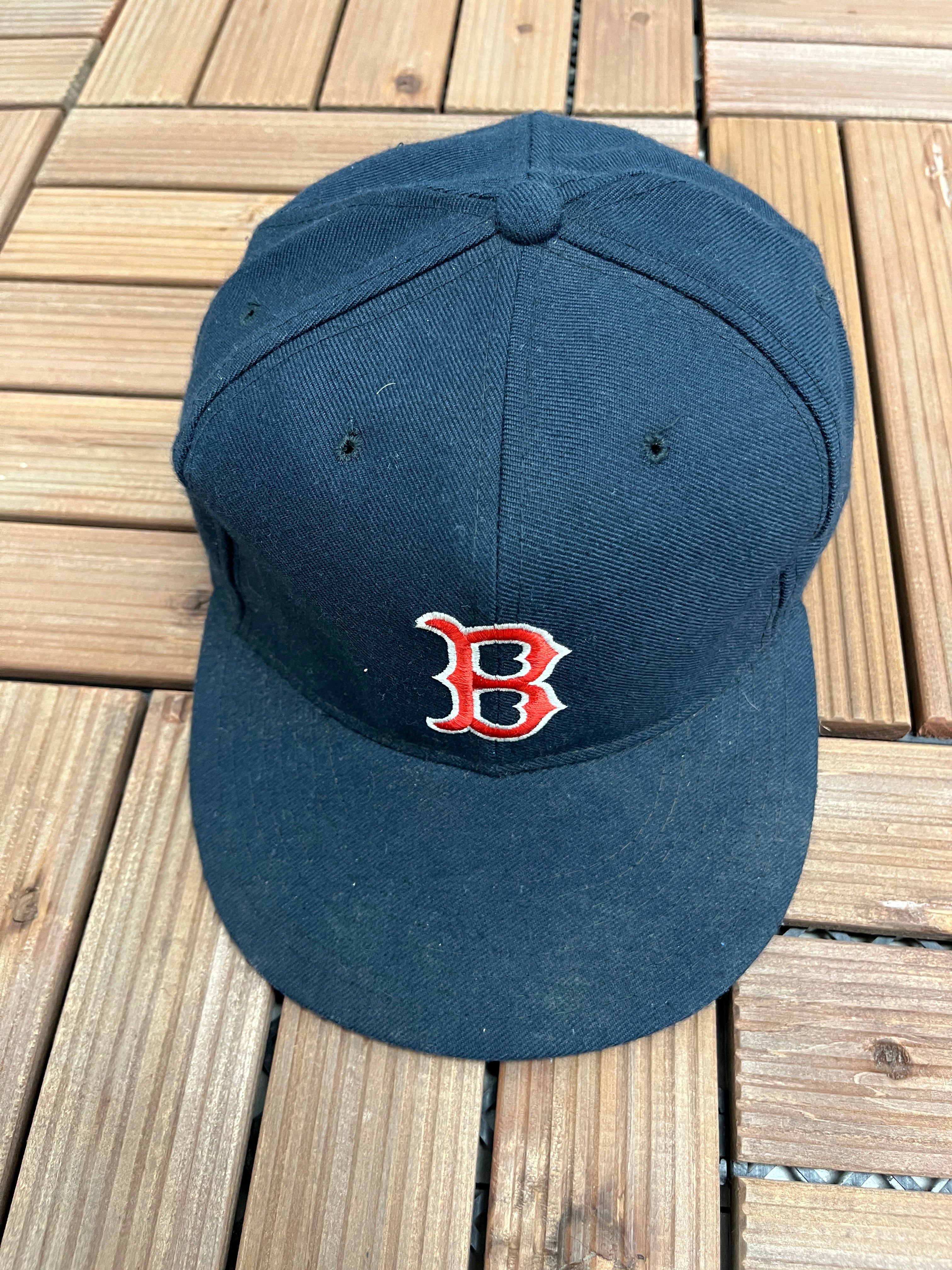 Boston Red Sox Embroidered Graphic Hat | Size 7 5/8