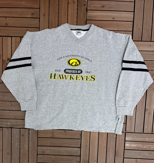 Iowa Hawkeyes Graphic Crewneck | Size X-Large | Vintage 1990s College Sports Grey Sweater |