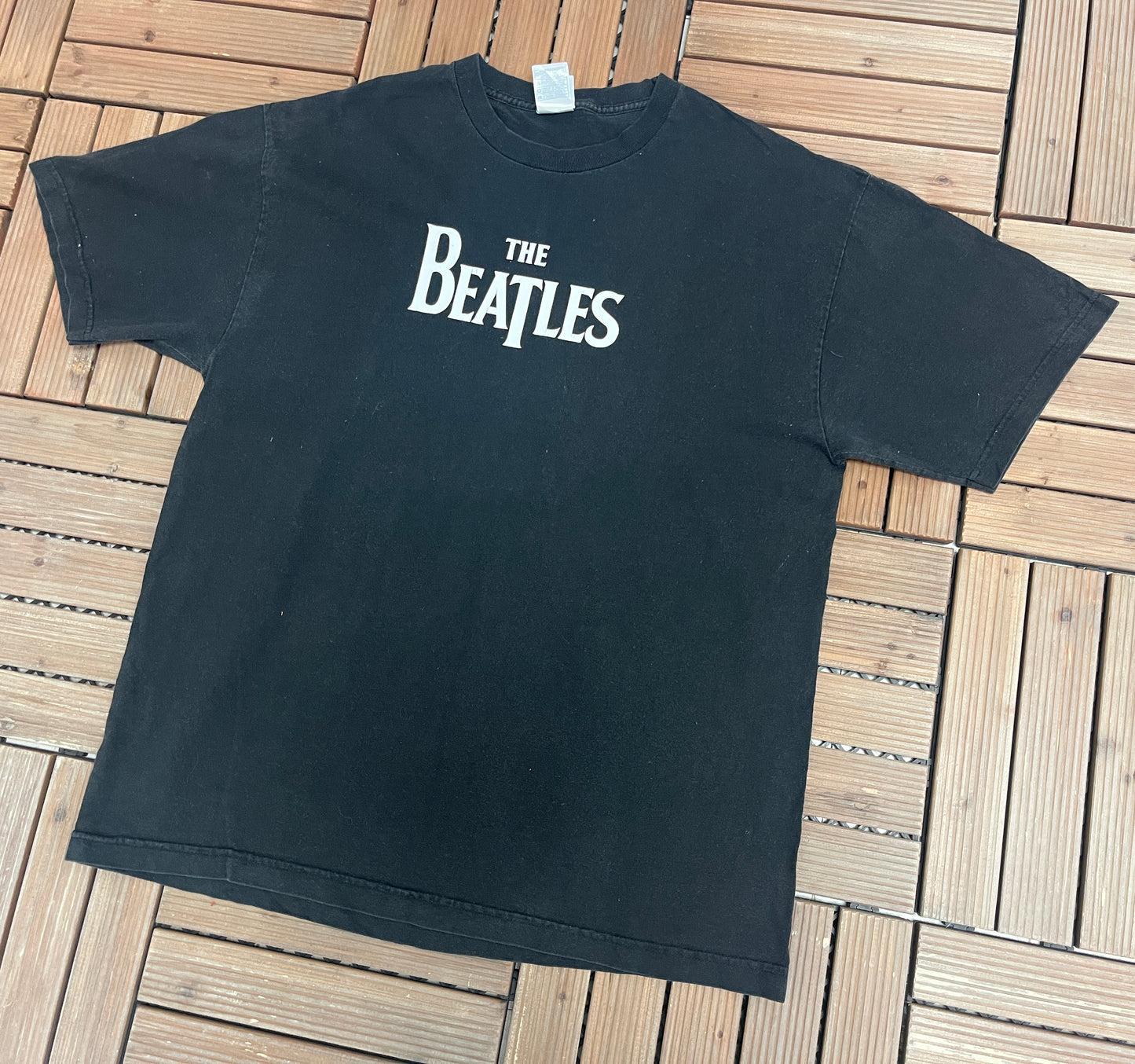 The Beatles Spell Out Graphic Tee | Size X-Large | Vintage 2000s Retro Rock Band Music Black T-Shirt |