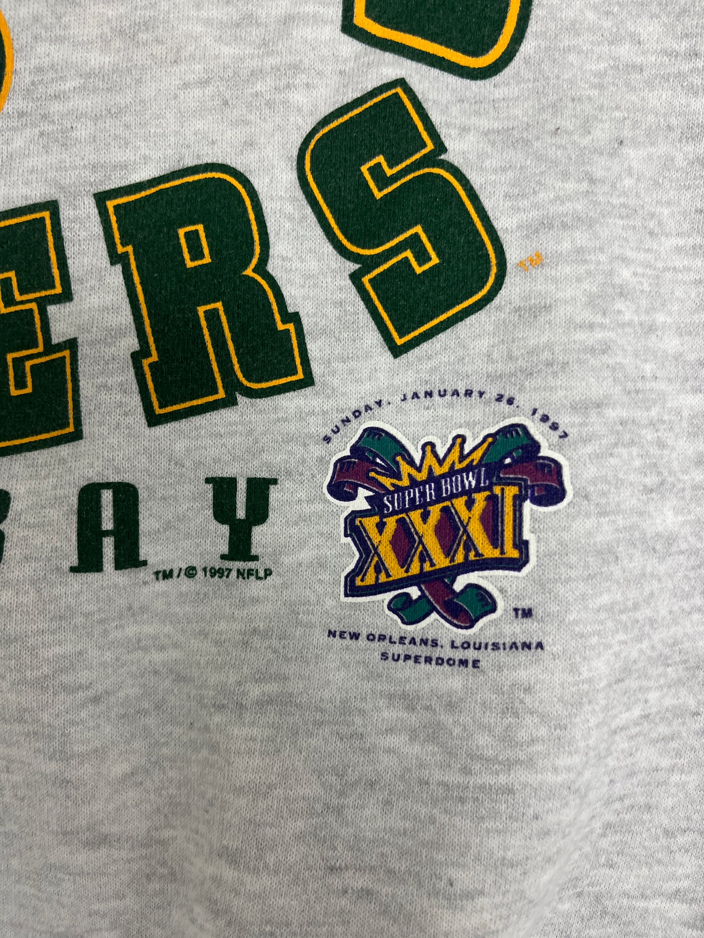 Green Bay Packers Super Bowl XXXI Graphic Crewneck | Size X-Large | Vintage 1990s NFL Football Grey Sweater | Made in USA |