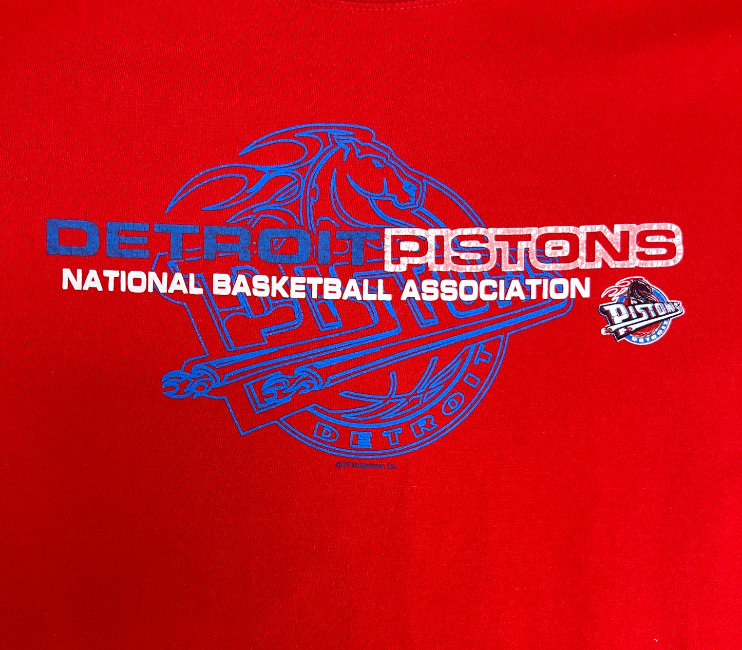 Detroit Pistons National Basketball Association Graphic Tee | Size X-Large | Vintage 2000s NBA Basketball Red T-Shirt |