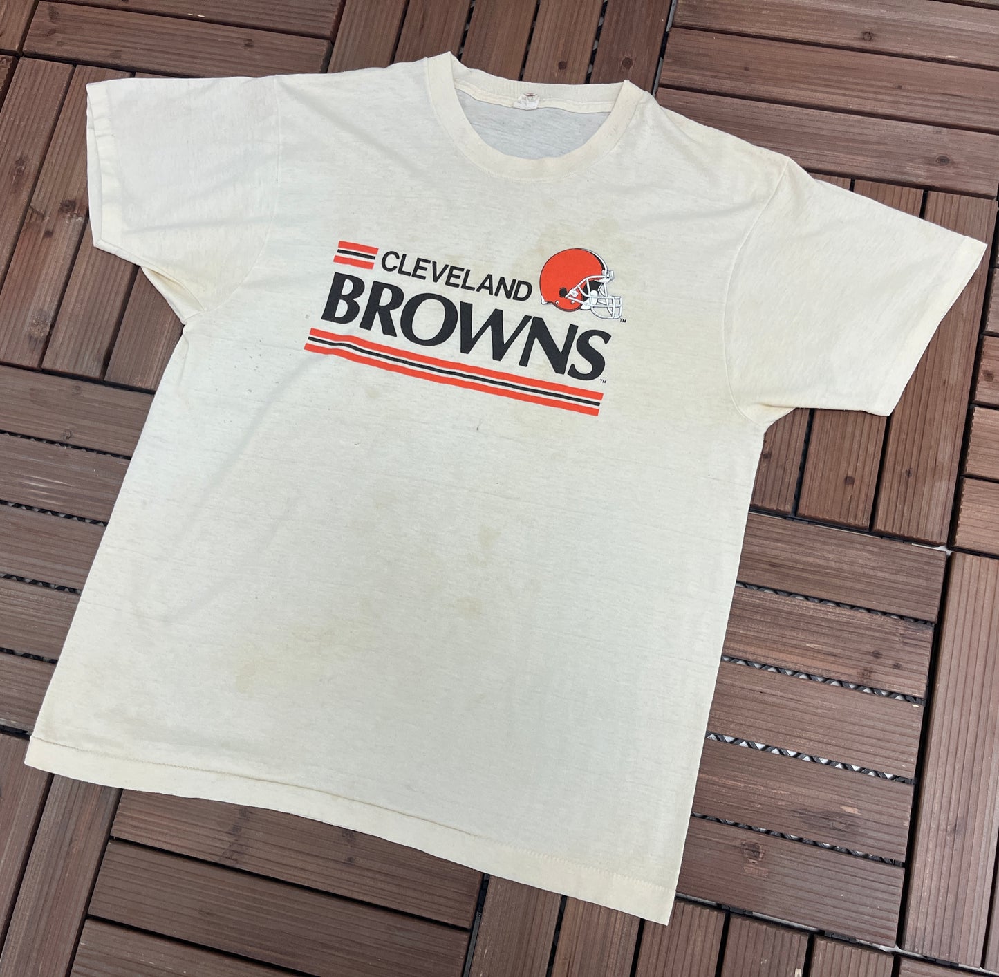 Cleveland Browns Graphic Tee | Size X-Large | Vintage 1990s Single Stitch NFL Football White T-Shirt |