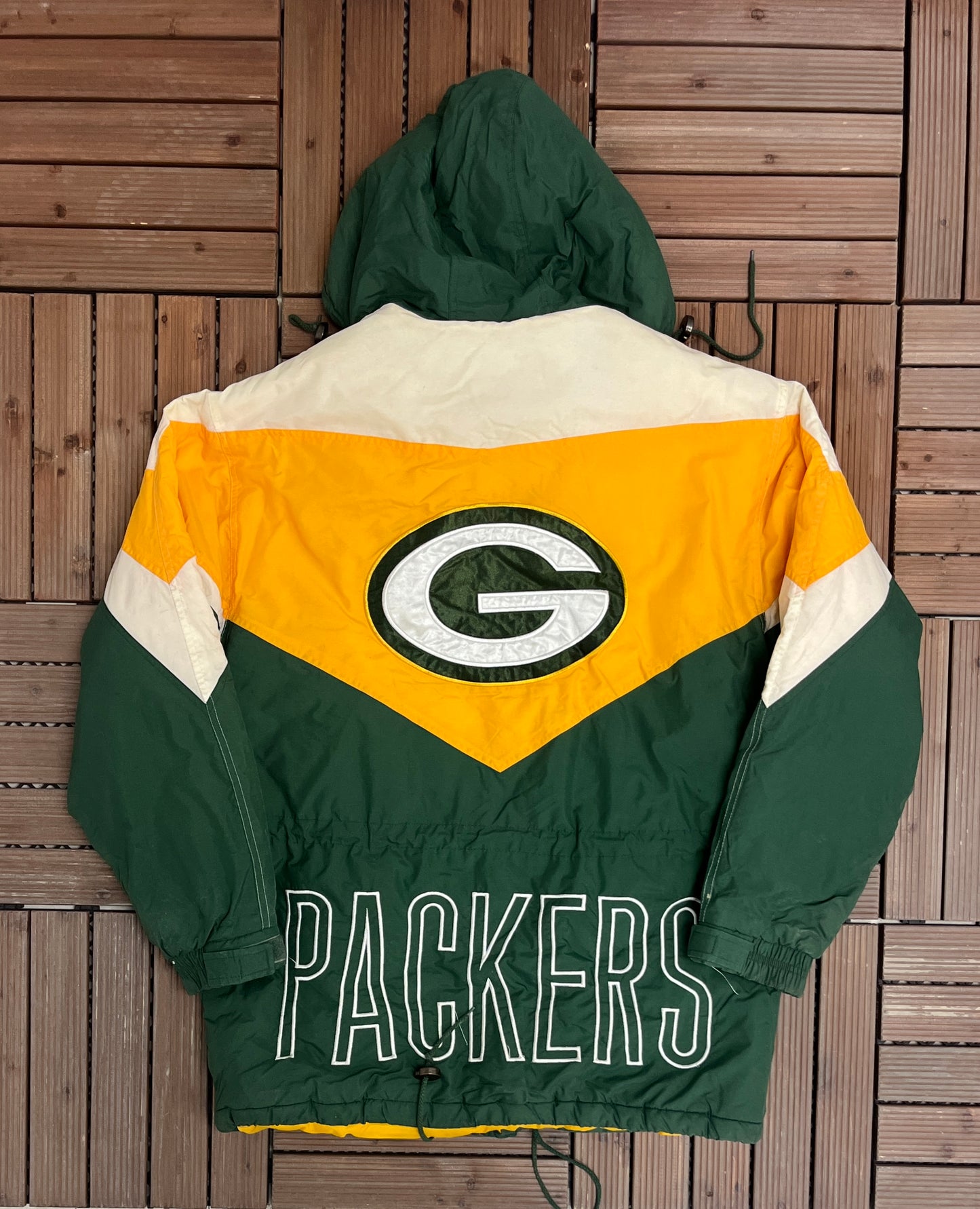 Green Bay Packers Embroidered Graphic Jacket | Size Medium | Vintage 1990s NFL Football Green Game Day Jacket |