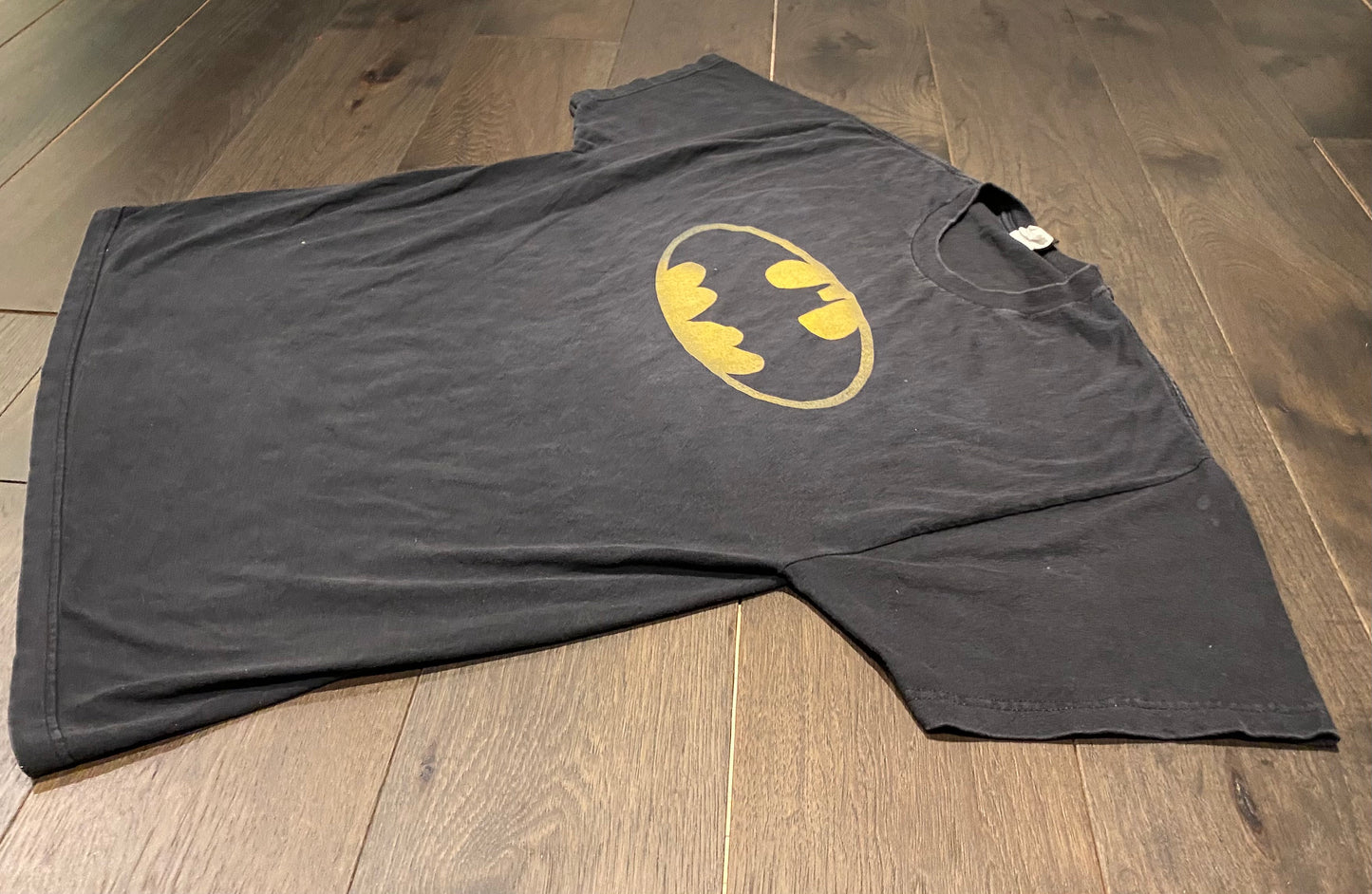 Batman Yellow Logo Graphic Tee | Size XXL | Vintage 2000s Retro Superhero Graphic T-Shirt | Black Cotton T-Shirt | Free Shipping to USA |