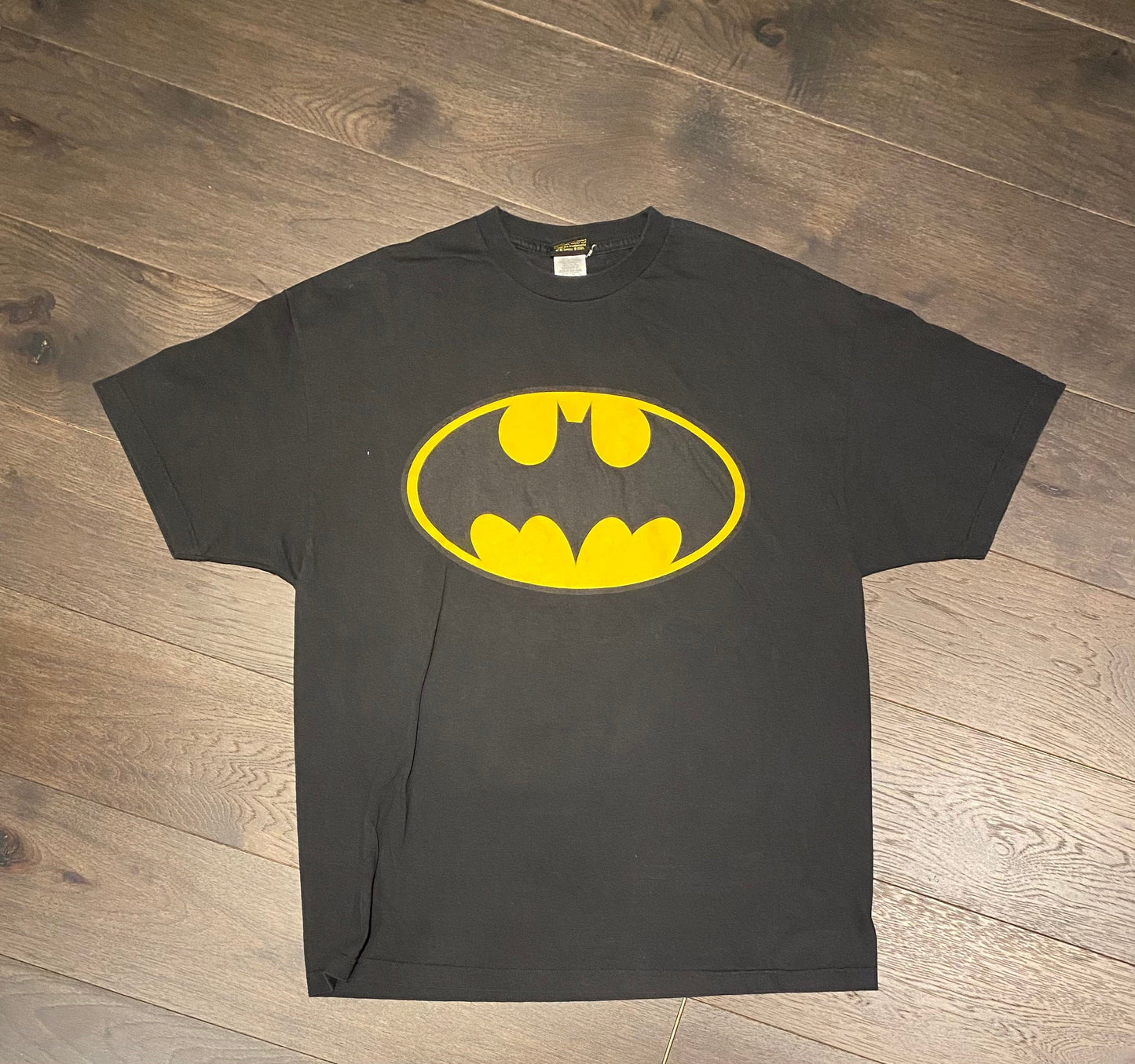 Batman Yellow Logo Graphic Tee | Size XXL | Vintage 2000s Retro Superhero Graphic T-Shirt | Warner Bros Tag | Free Shipping to USA |