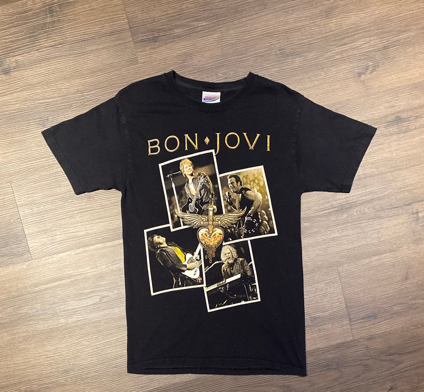 Bon Jovi Live 2011 Tour Graphic Tee | Size Small | Vintage 2000s Rock Black T-Shirt | Hanes Heavyweight Tag | Free Shipping to USA |