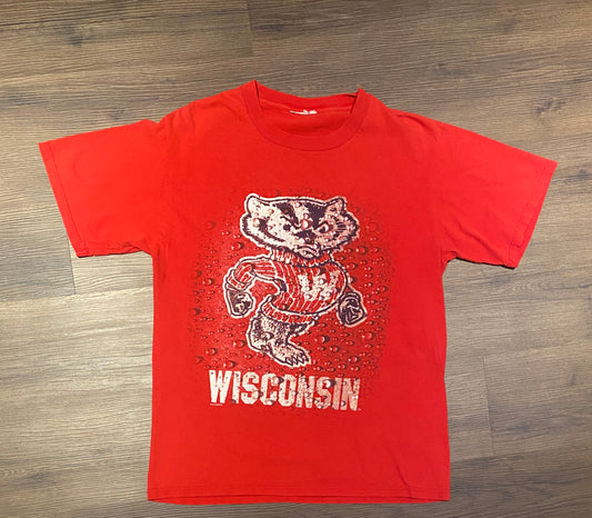 Wisconsin Badgers Graphic Tee | Size Large | Vintage 1990s College Sports Red T-Shirt | Nutmeg Branded | Free Shipping to USA |