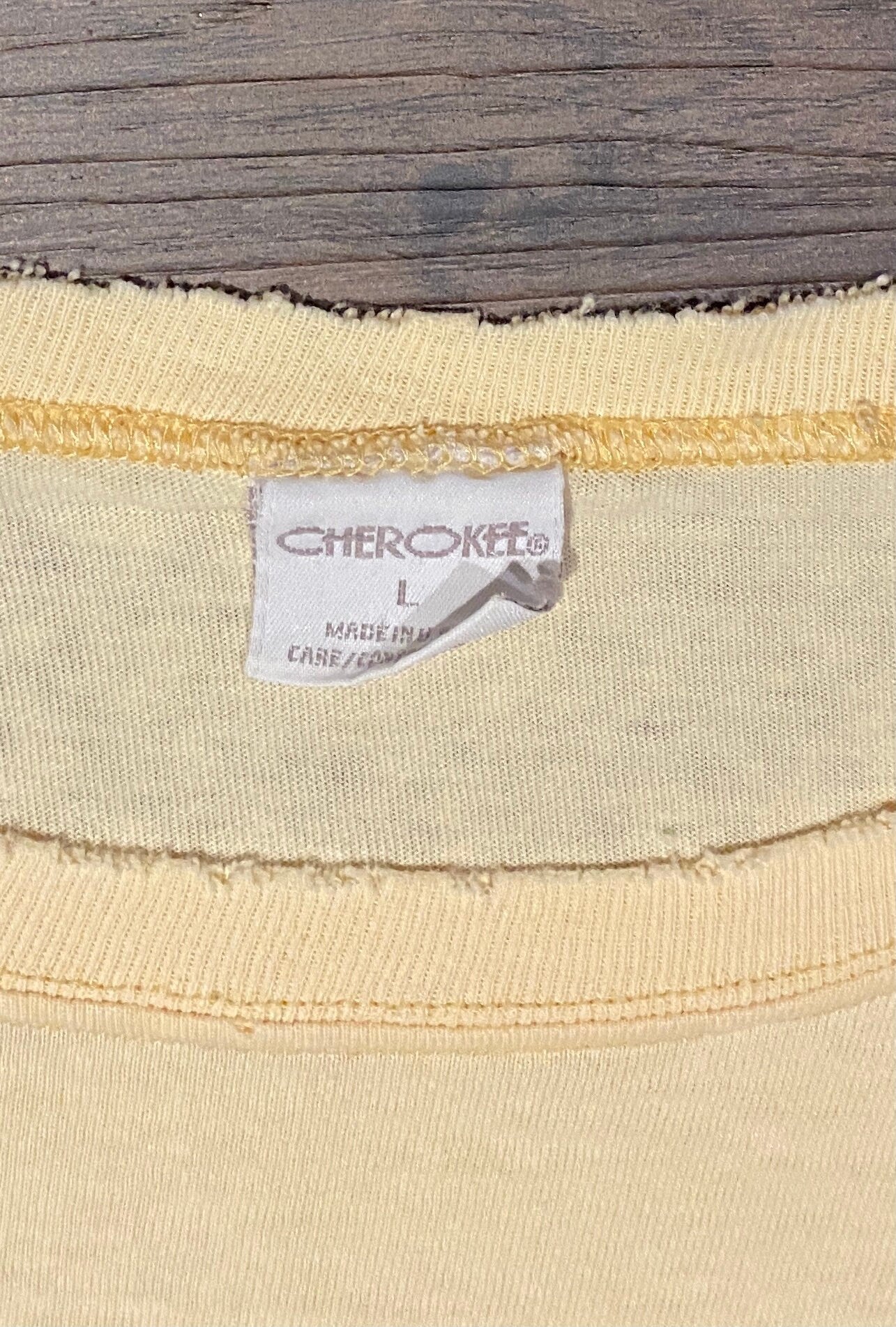 Cherokee Embroidered Graphic Tee | Size Large | Vintage 1990s Tourist Light Yellow T-Shirt | Made in USA | Free Shipping to USA |