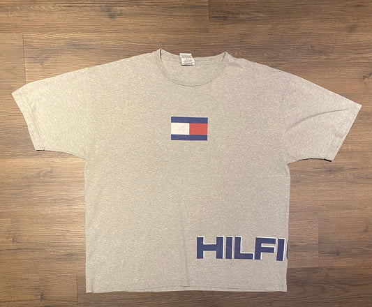 Tommy Hilfiger Flag Graphic Tee | Size XXL | Vintage 1990s Branded Grey T-Shirt | Made in USA | Free Shipping to USA |