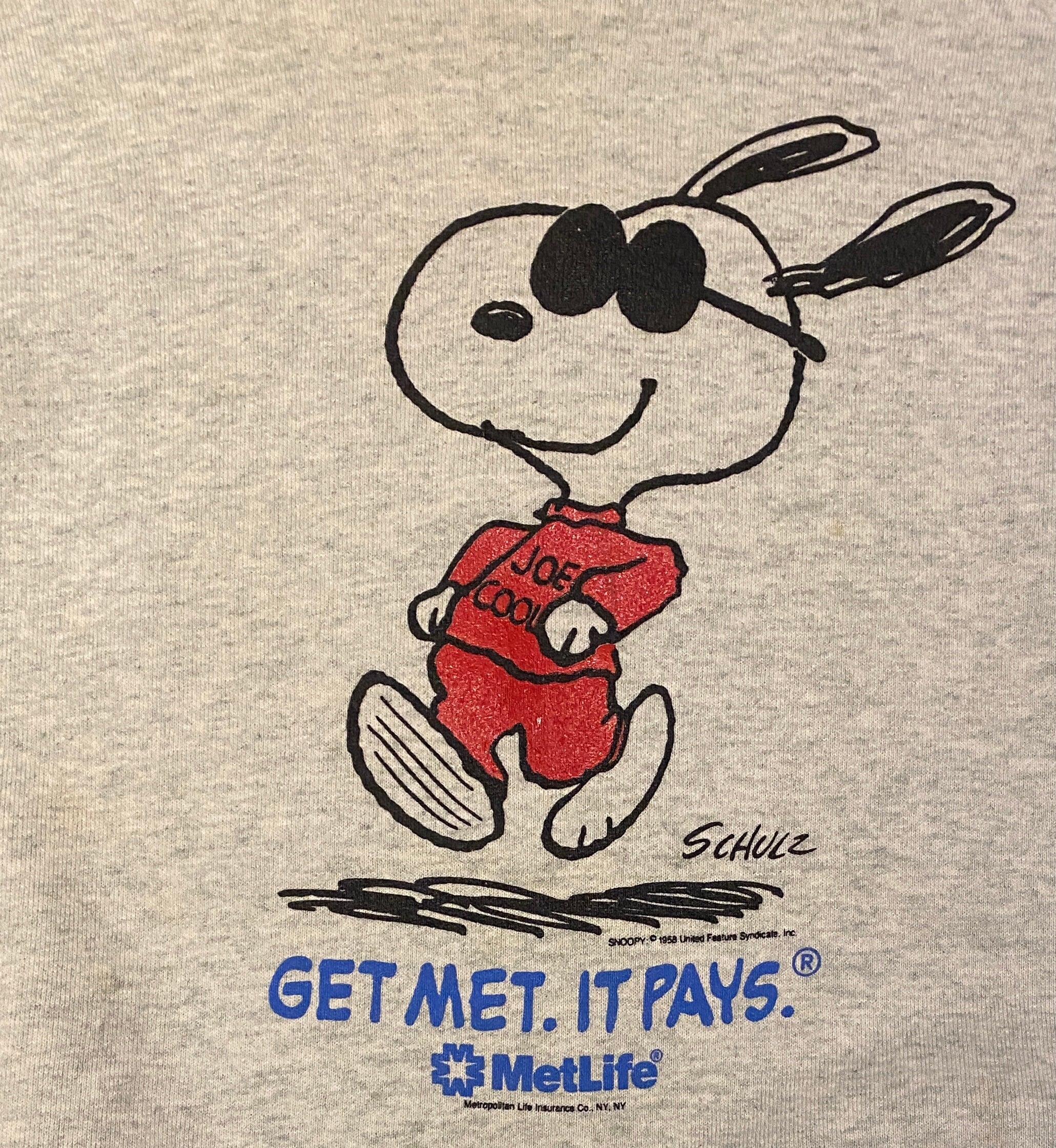 Metlife Get Met. It Pays. Snoopy Peanuts Graphic Crewneck