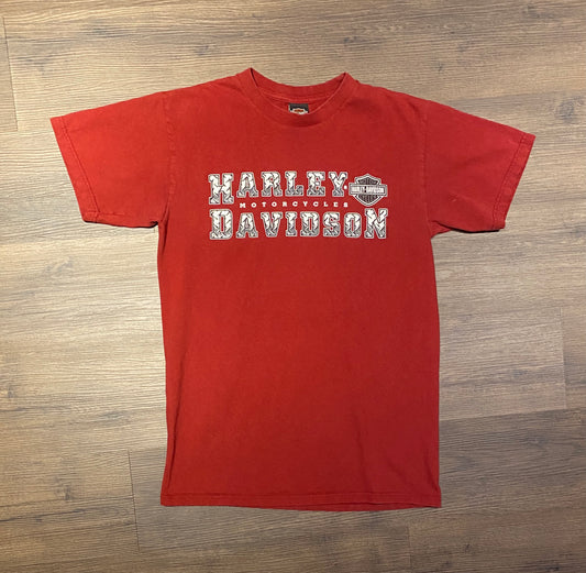 Harley Davidson Pittsfield, Massachusetts Graphic Tee | Size Medium | Vintage 2000s Biker Motorcycles Maroon T-Shirt | Free Shipping to USA|