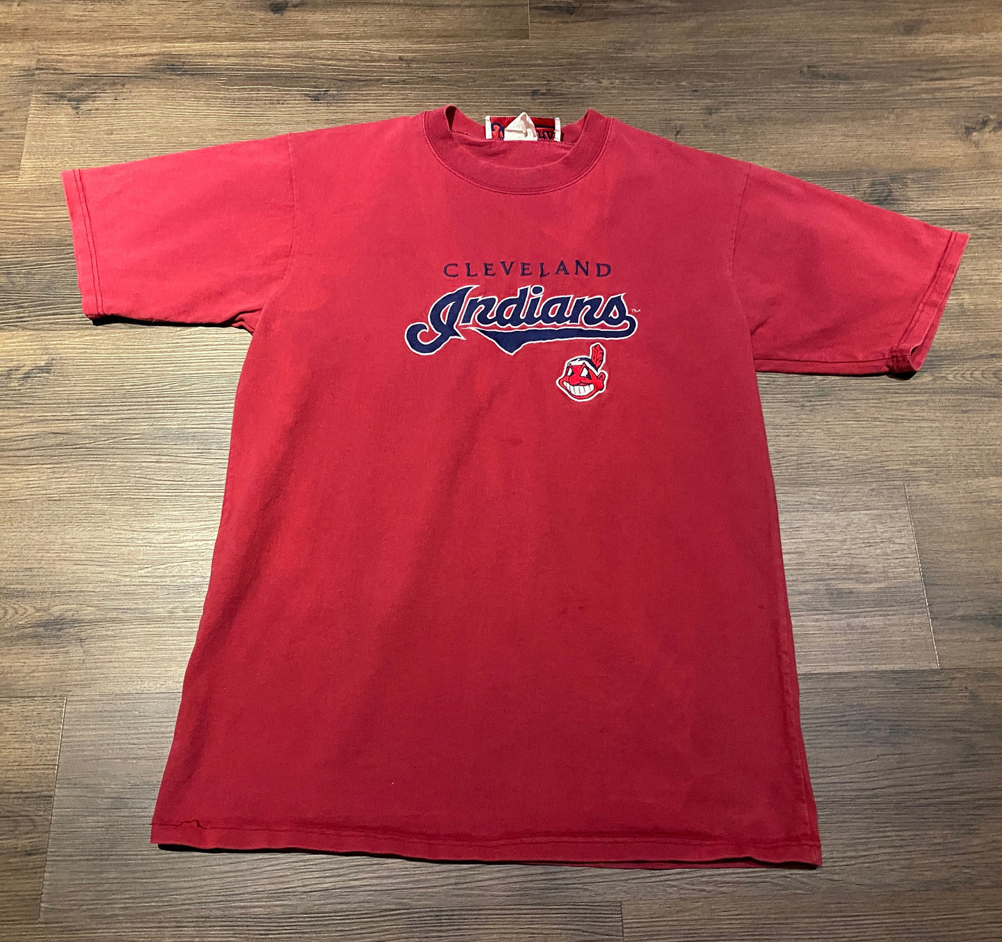 Cleveland Indians Embroidered Graphic Tee | Size Large | Vintage 1990s MLB Baseball Red T-Shirt | Made in Canada | Free Shipping to USA |