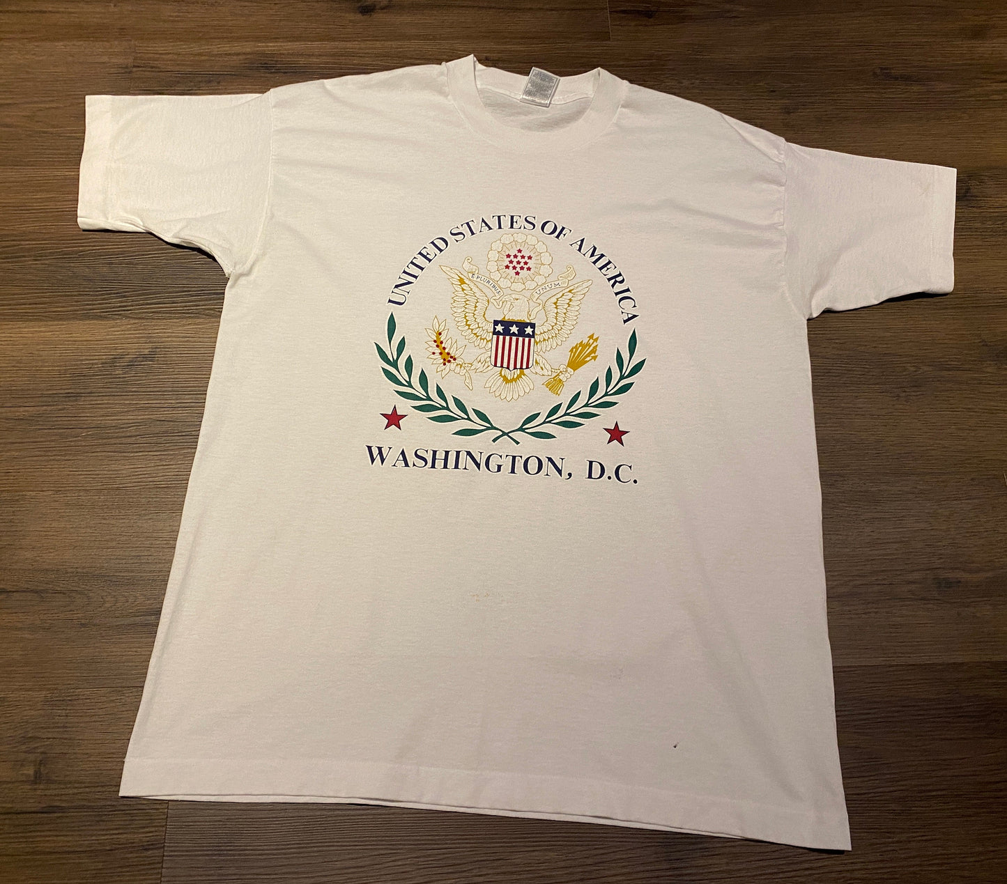 United States Of America Coat Of Arms Graphic Tee | Size XL | Vintage 1990s Single Stitch Tourist White T-Shirt | Free Shipping to USA |