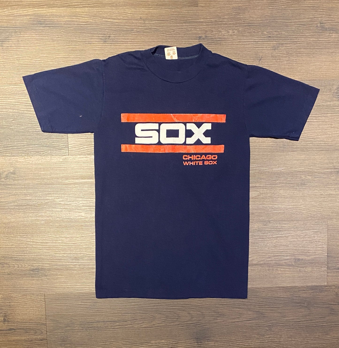 Chicago White Sox Graphic Tee | Size Small | Vintage 1980s MLB Baseball Blue T-Shirt | Logo 7 Made in USA | Free Shipping to USA|