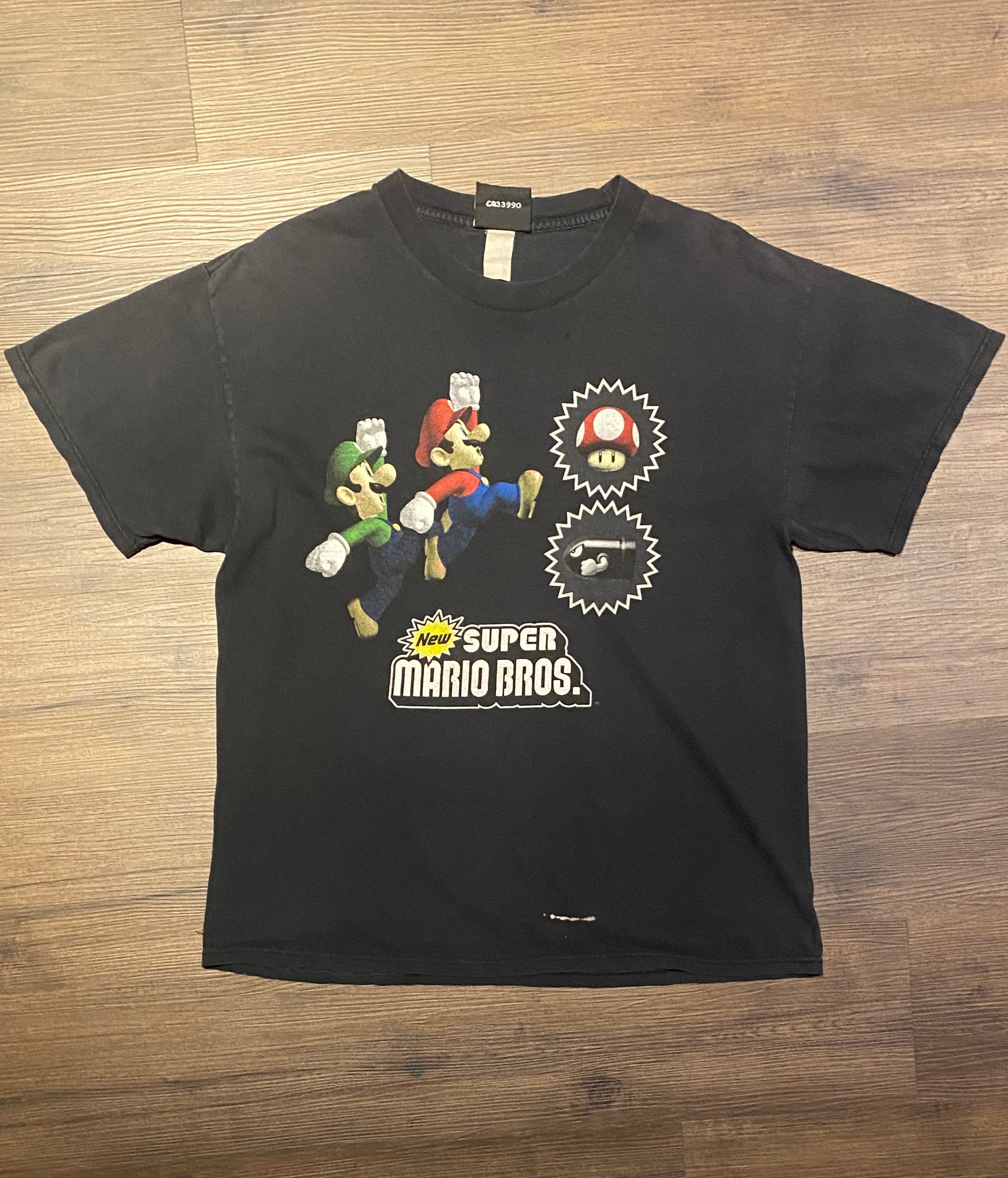 Super Mario Bros Mario & Luigi Graphic Tee | Size Large | Vintage