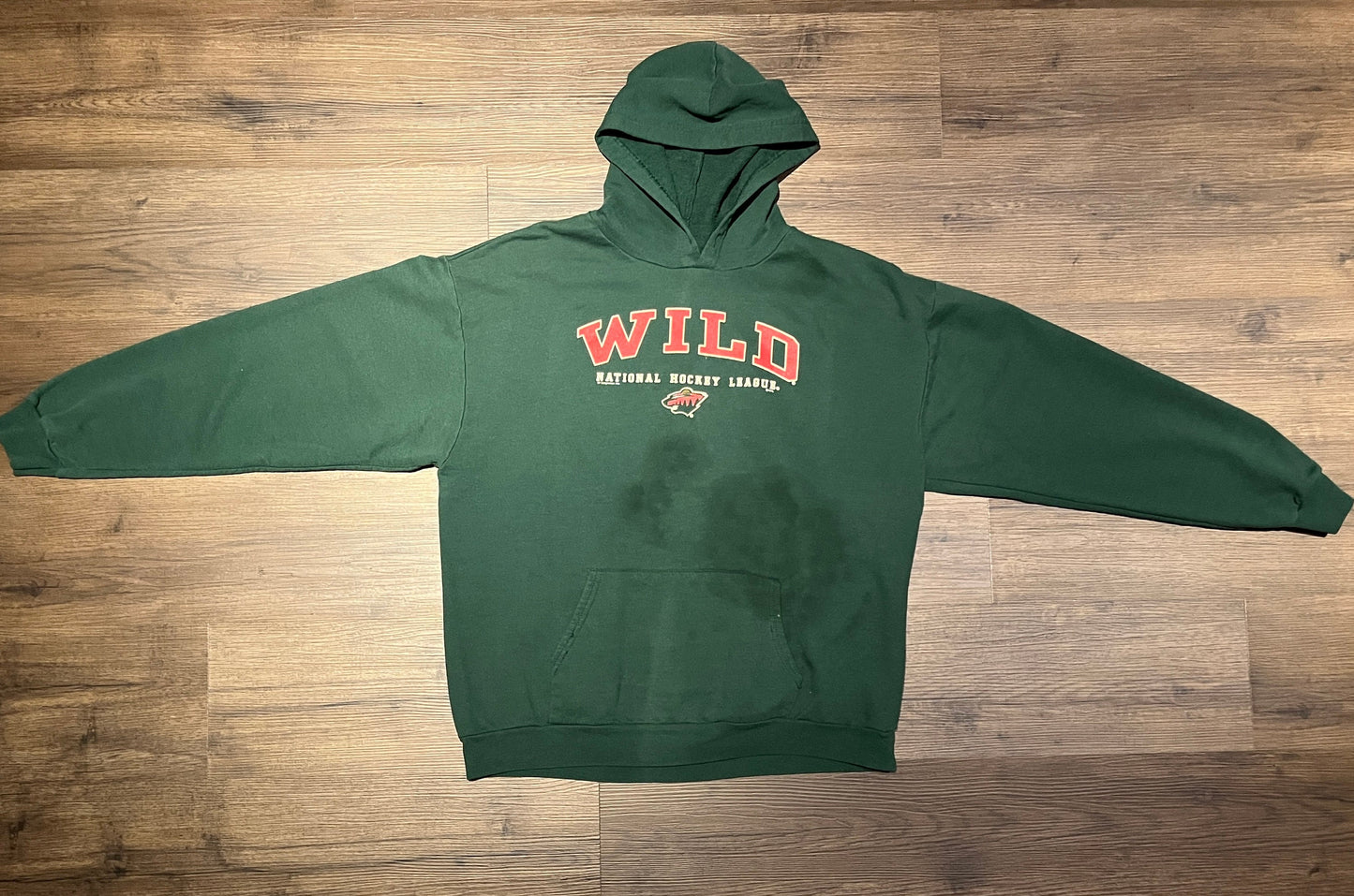 Minnesota Wild Hockey Graphic Hoodie | Size Medium | Vintage 2000s NHL Hockey Green T-Shirt | CSA Neck Tag | Free Shipping to USA |